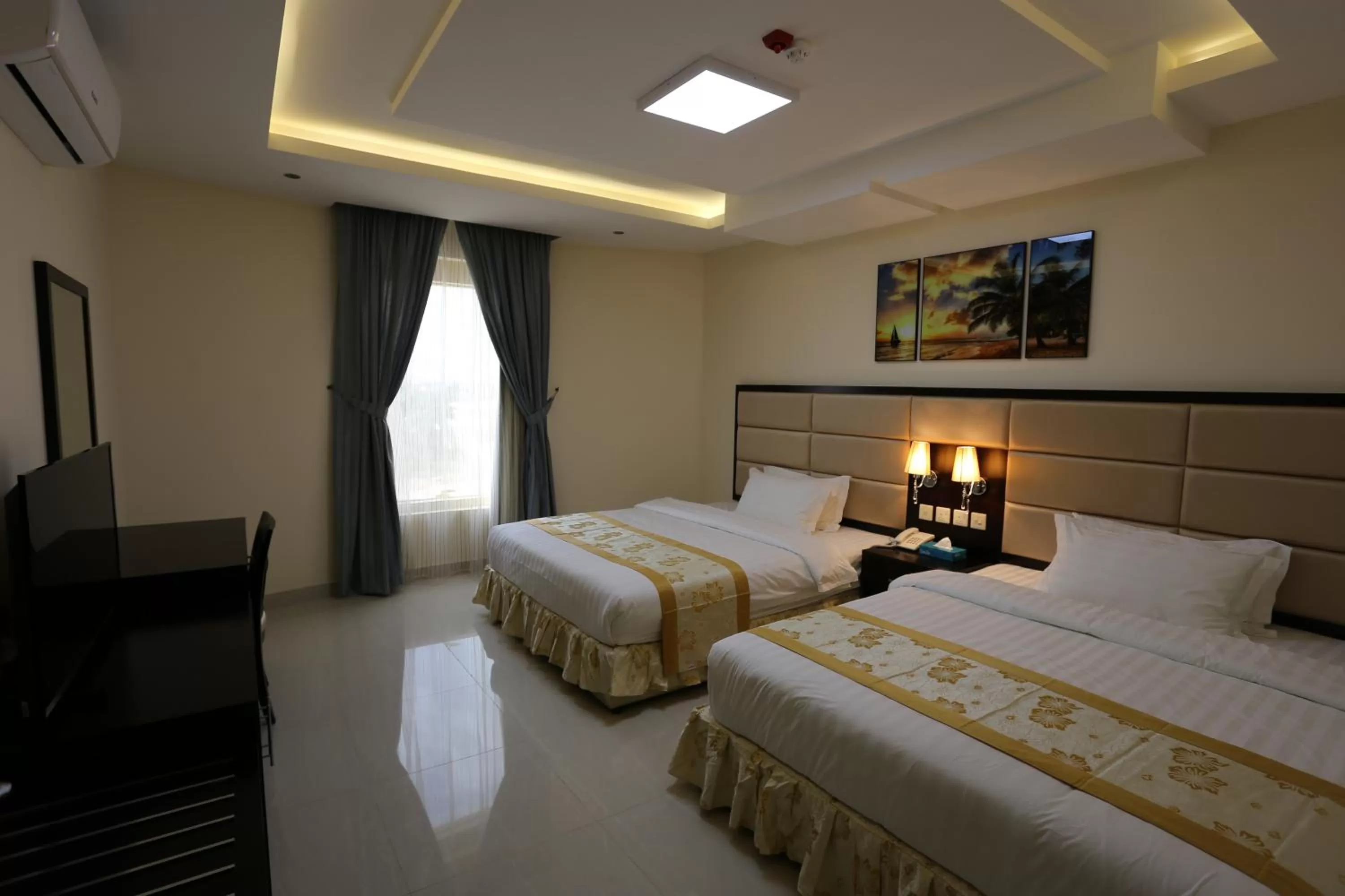 Bed in Arjaan Altakhassusi Hotel Suites