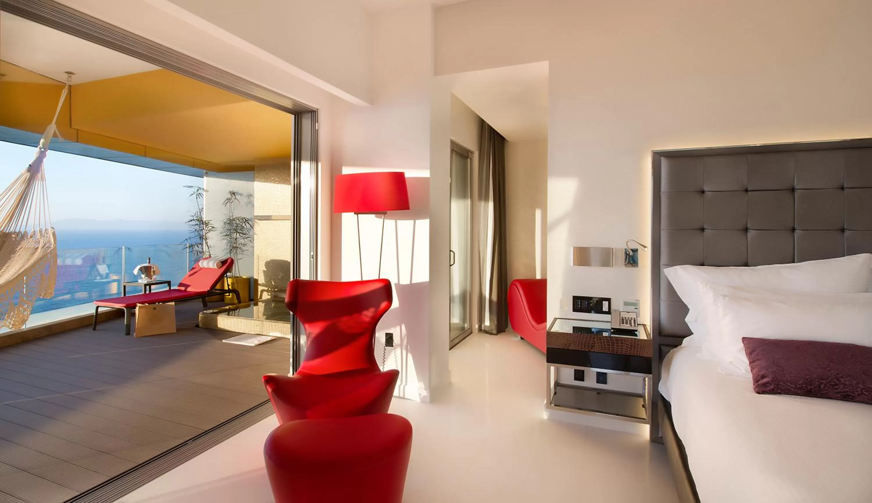 Balcony/Terrace, Bed in Garza Blanca Preserve Resort & Spa