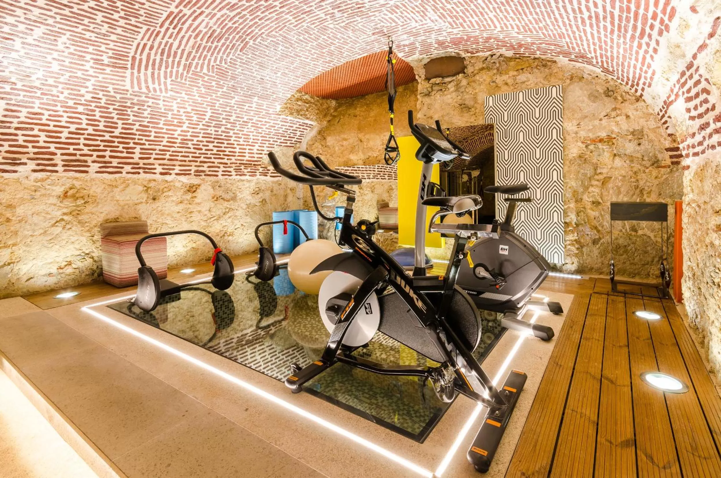 Property building in Hotel Borges Chiado