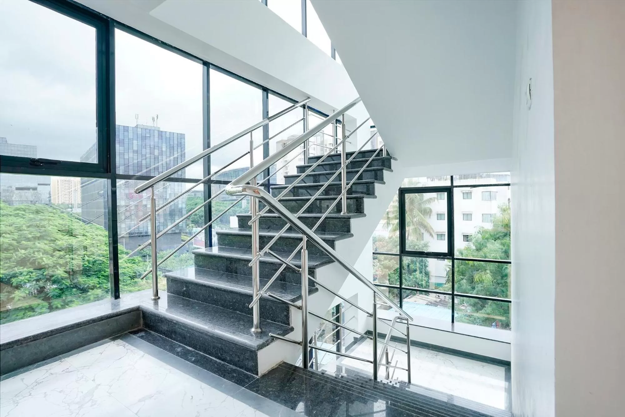 Lobby or reception in FabHotel Crystal Homes - nr Rajaram Bhiku stadium