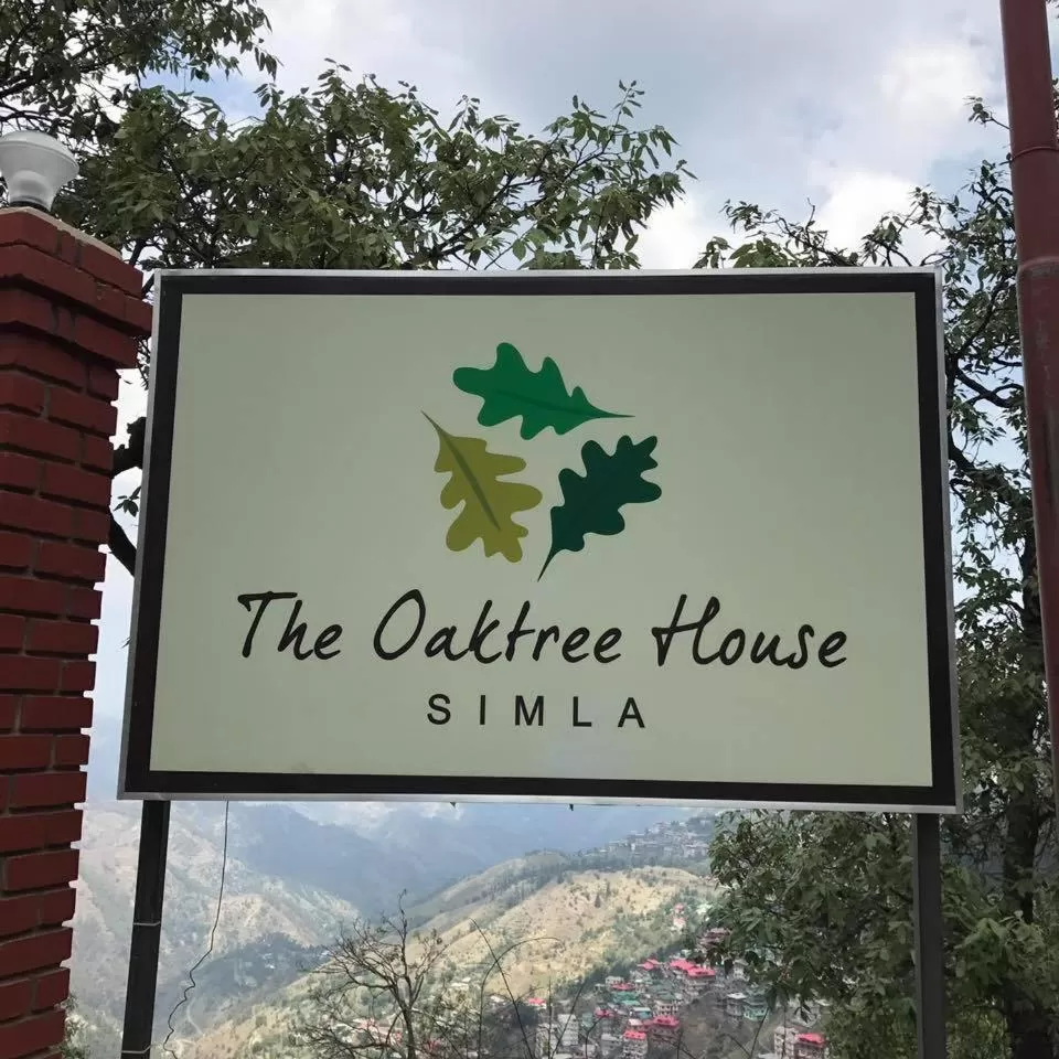 Logo/Certificate/Sign in The Oaktree House