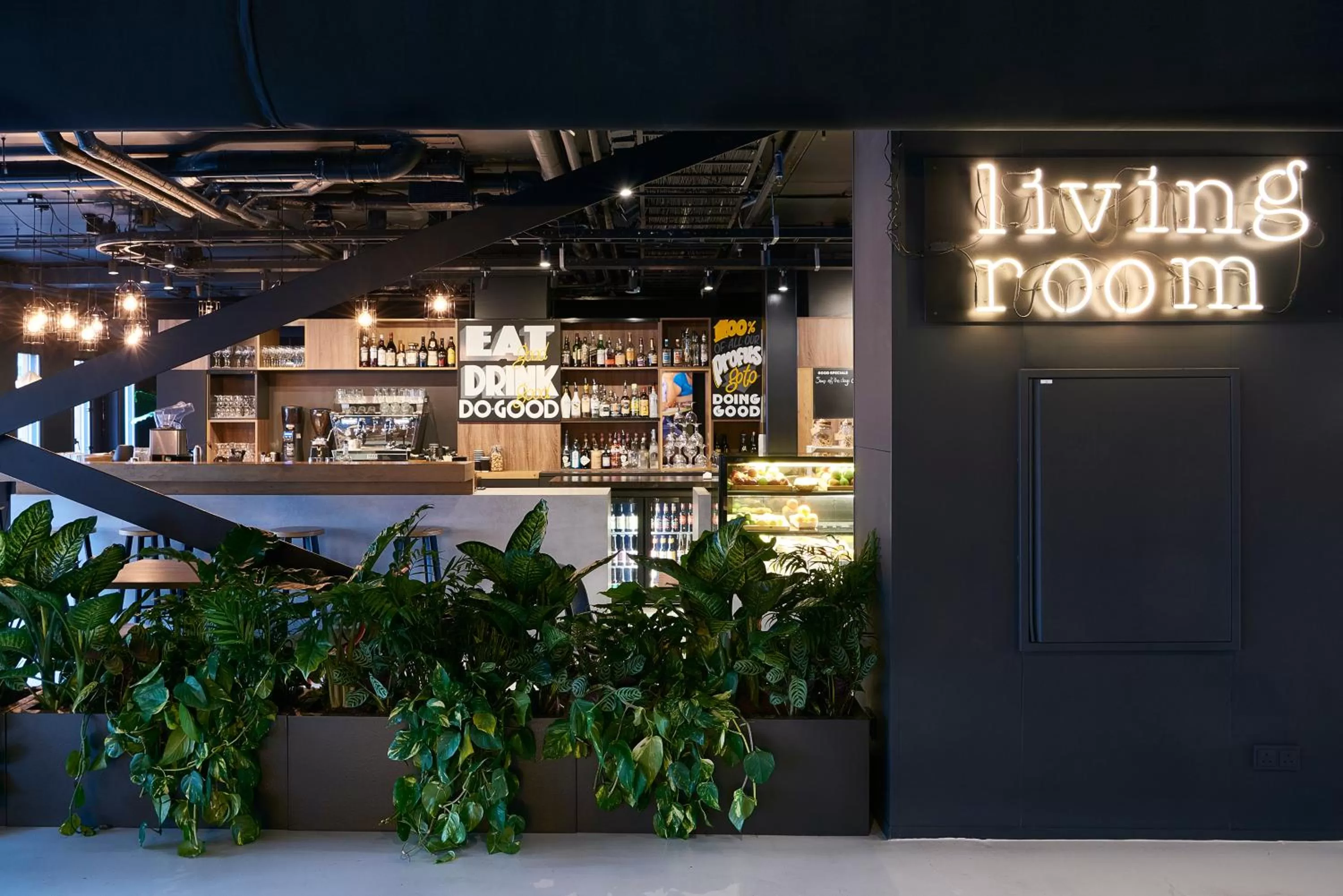 Lounge or bar in Good Hotel London