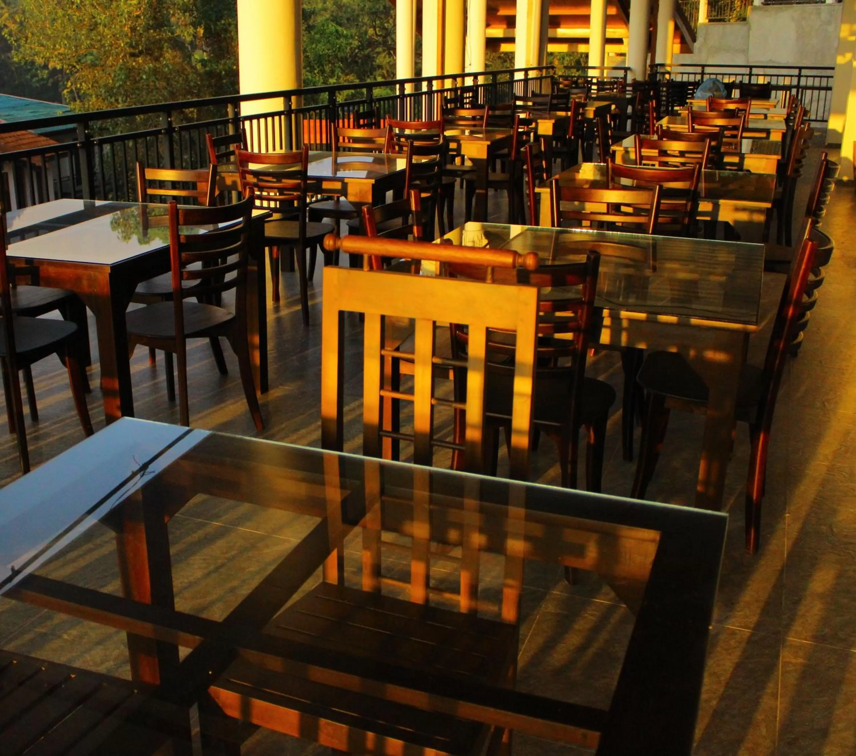 Restaurant/places to eat in Sky Gate kandy