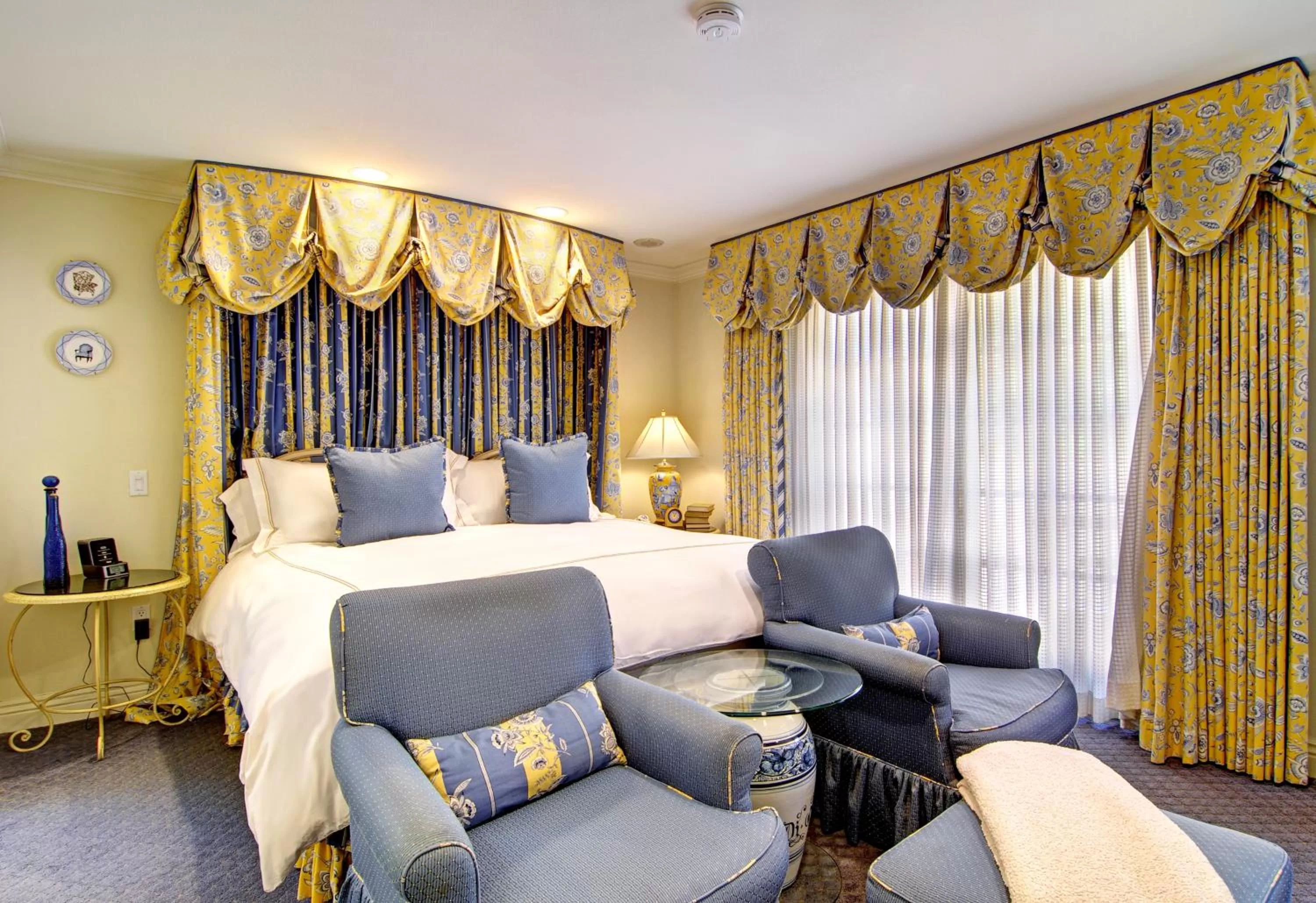 Bedroom, Bed in Inn at Depot Hill