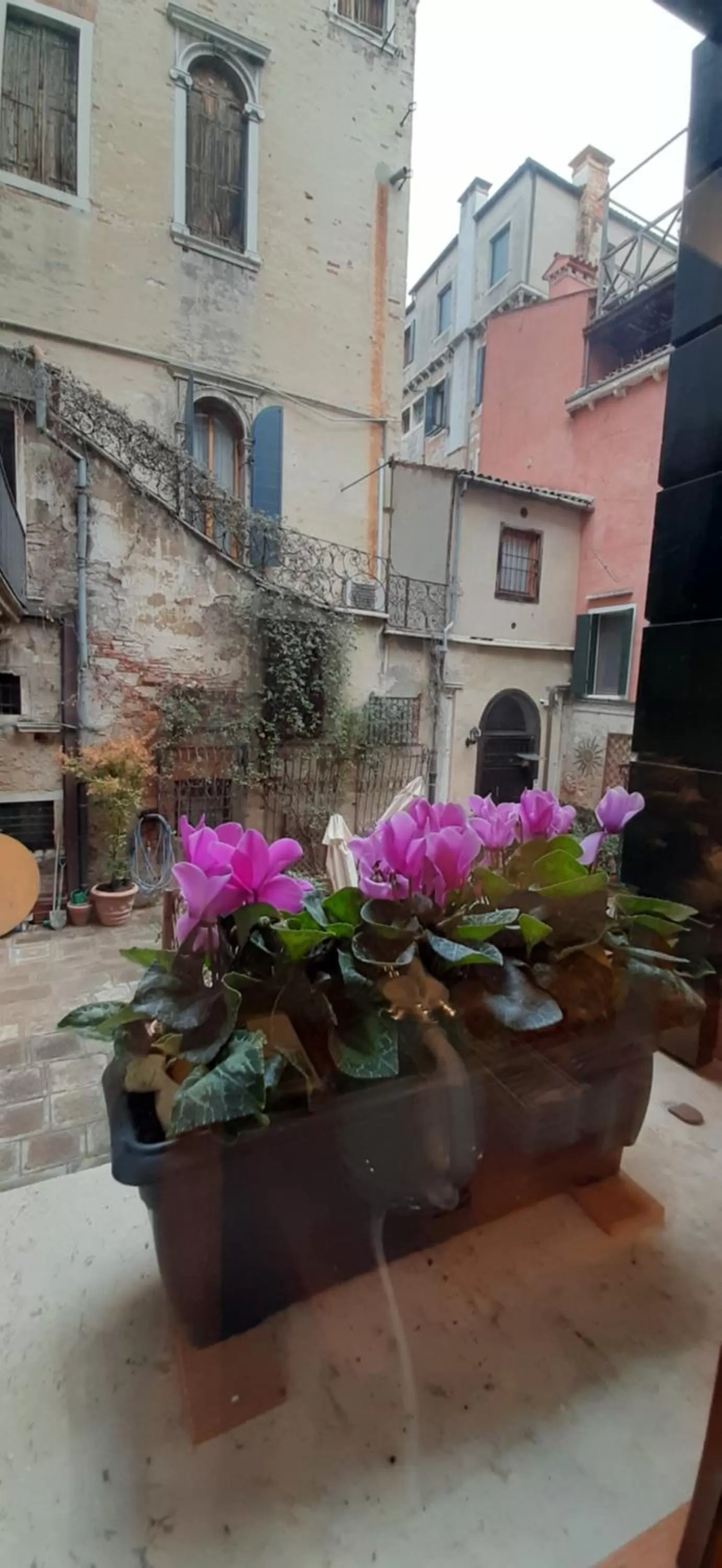 Property building in Corte del Doge di Rialto