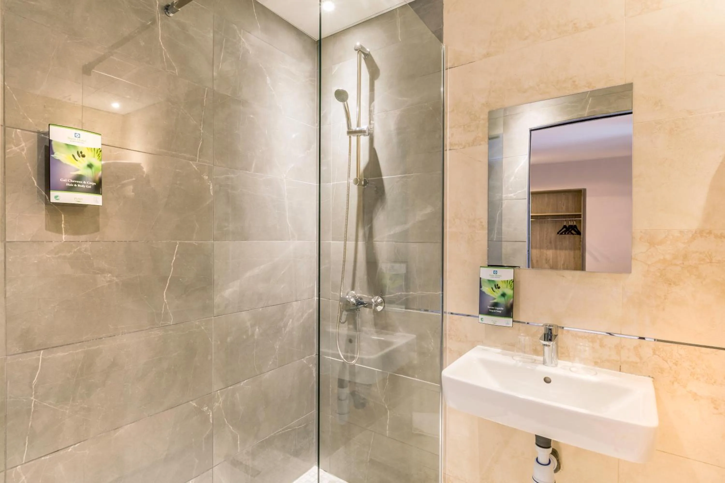 Sure Hotel by Best Western Paris Gare du Nord