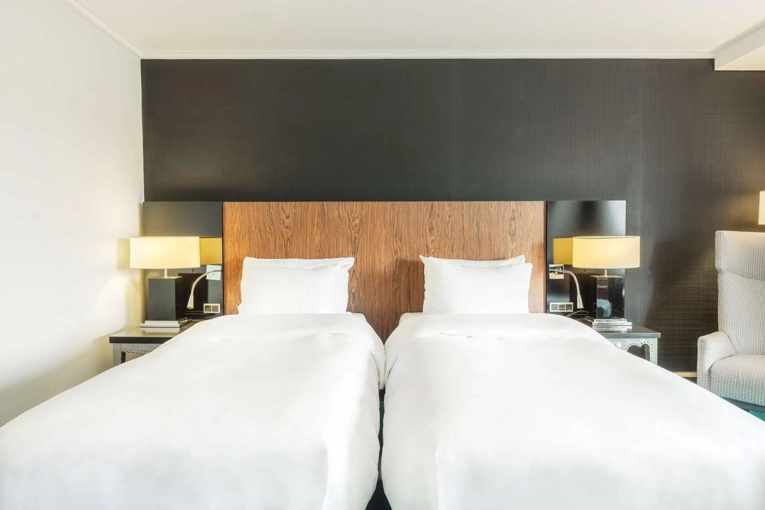 Bedroom, Bed in Radisson Blu Scandinavia Hotel Aarhus