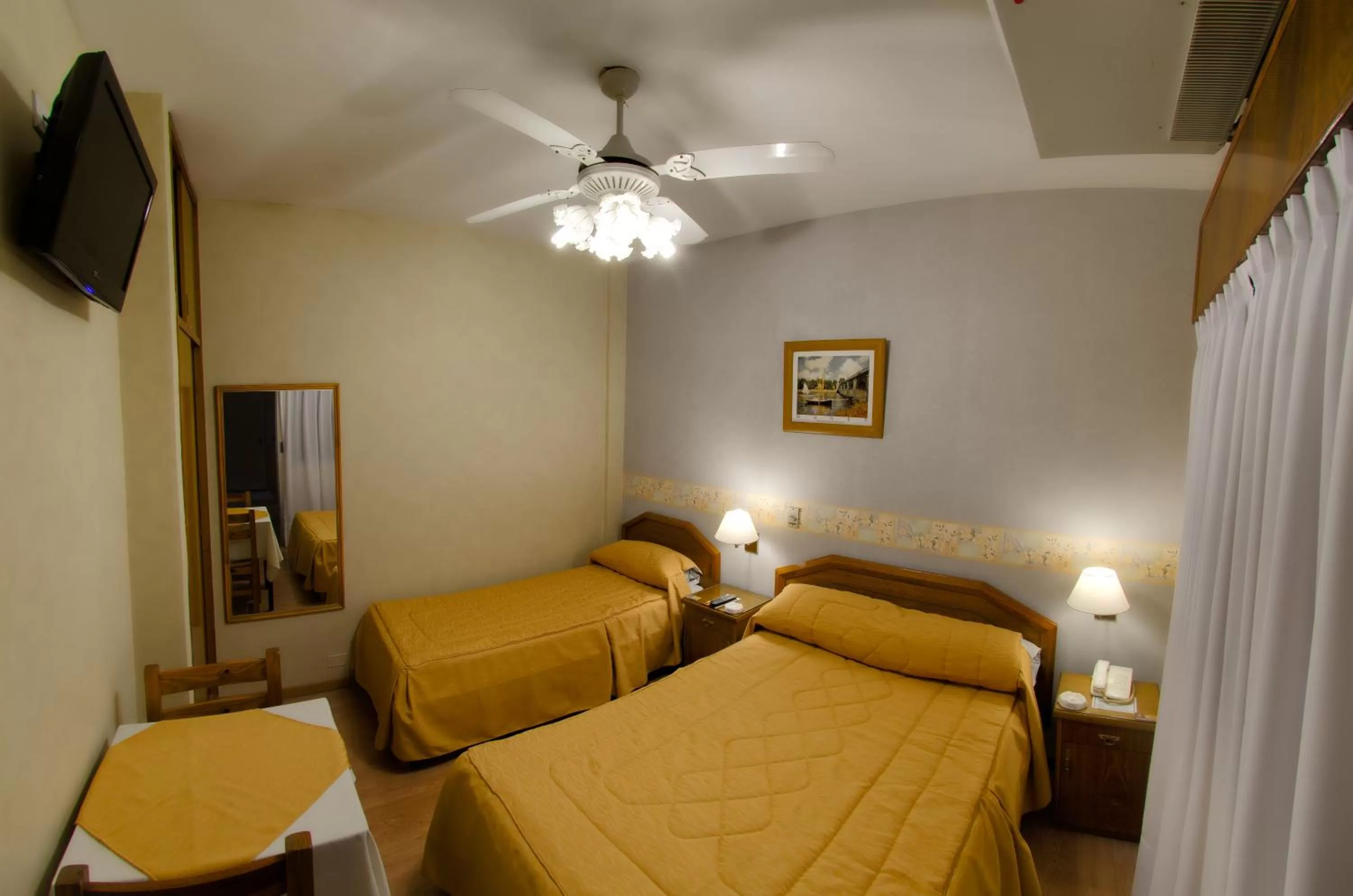 Decorative detail, Bed in Hotel Internacional