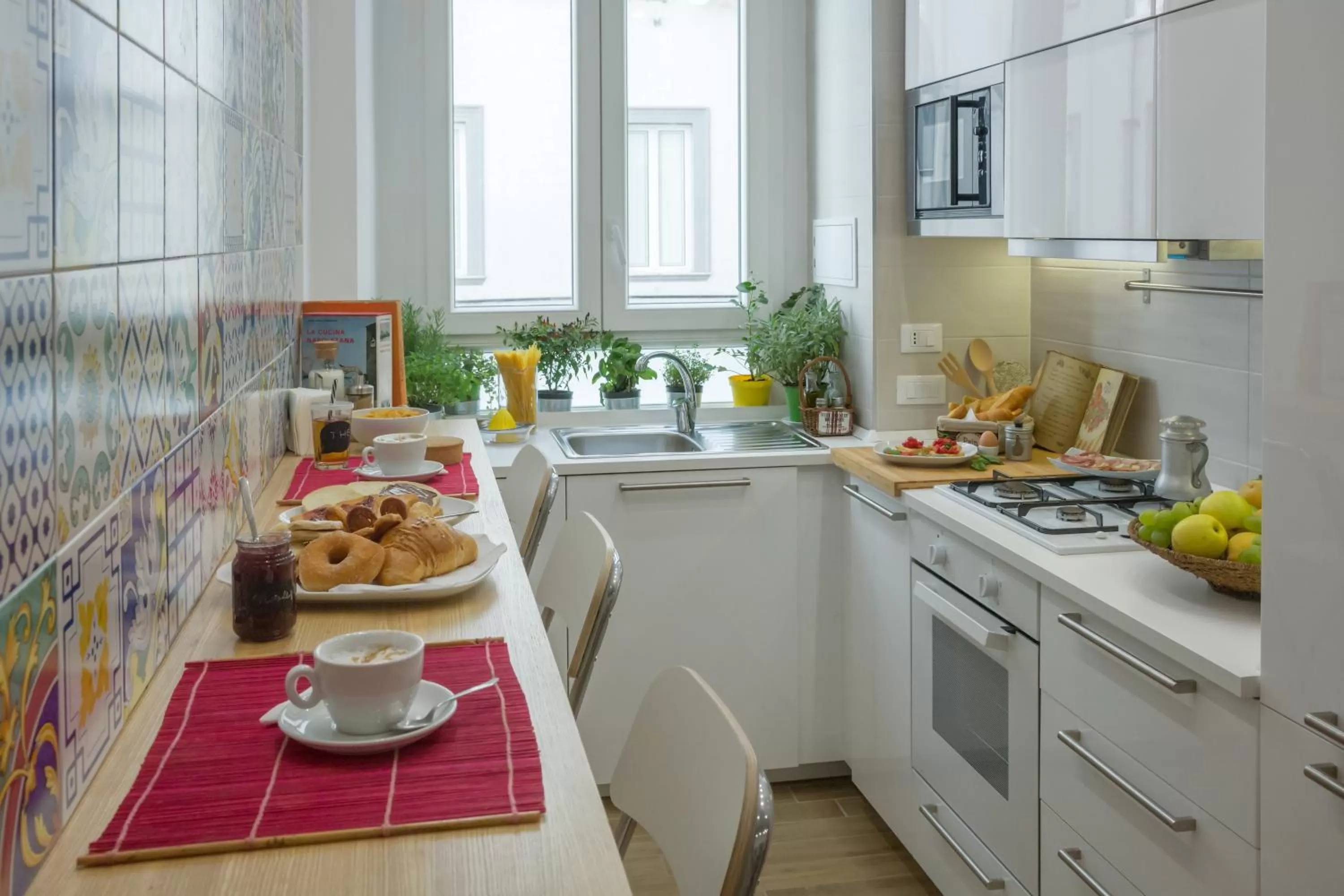 Kitchen or kitchenette in Napolinn