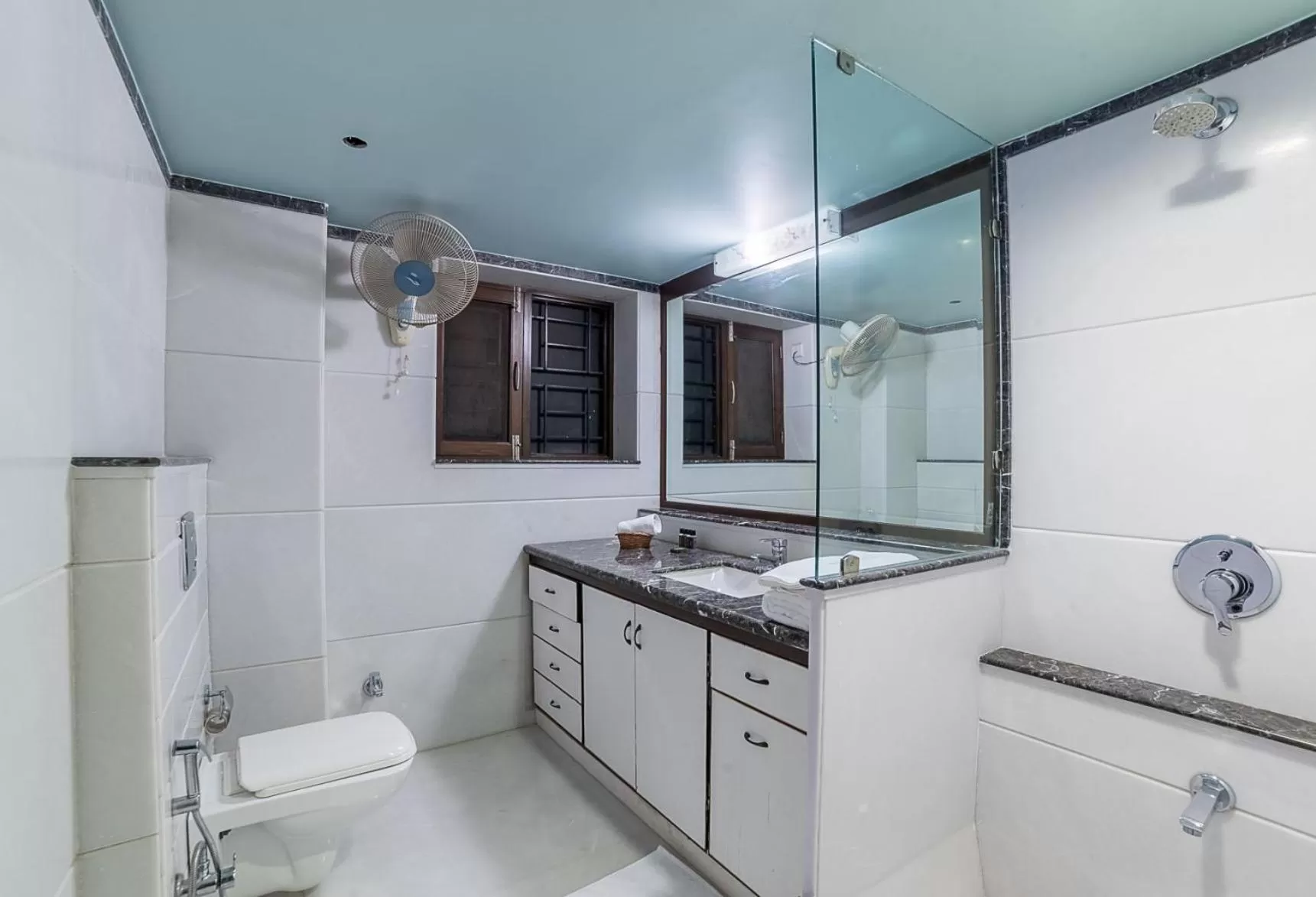 Bathroom in The Almond Tree