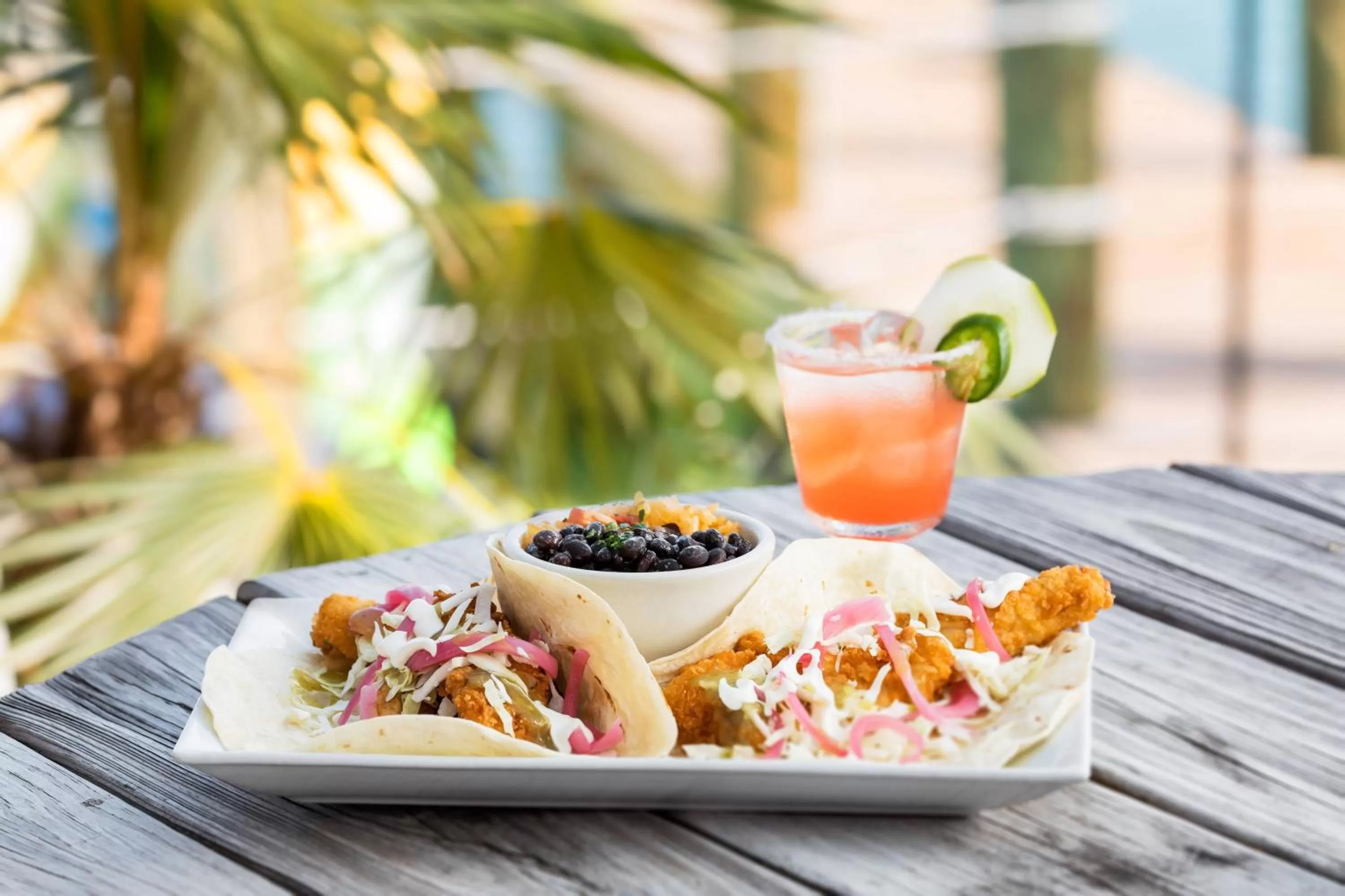 Restaurant/places to eat in Fairfield by Marriott Inn & Suites Marathon Florida Keys