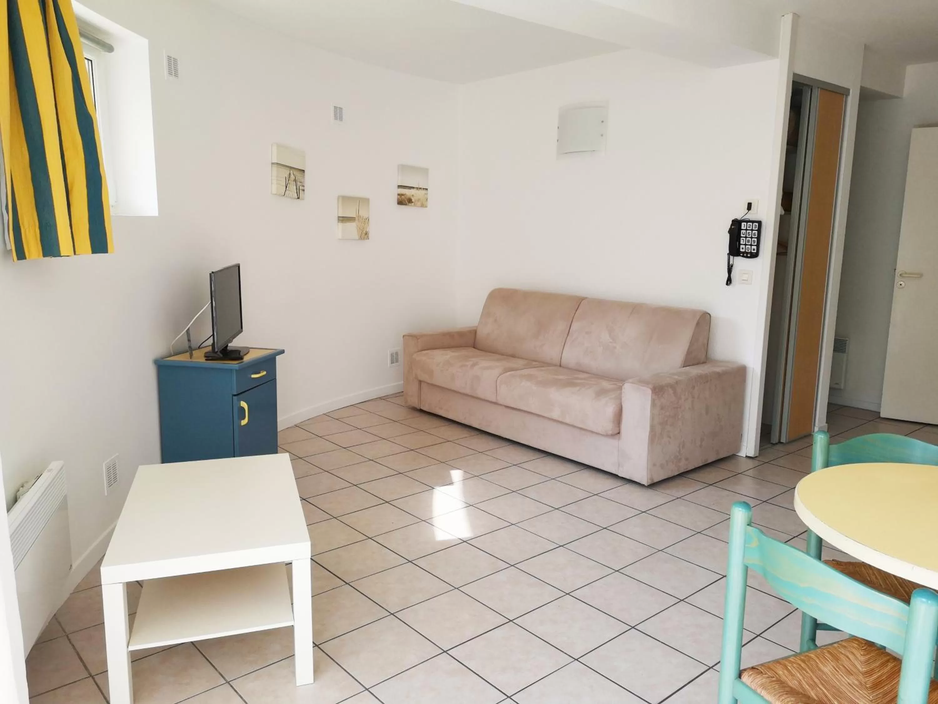 Living room in Résidence Mer & Golf Eugénie