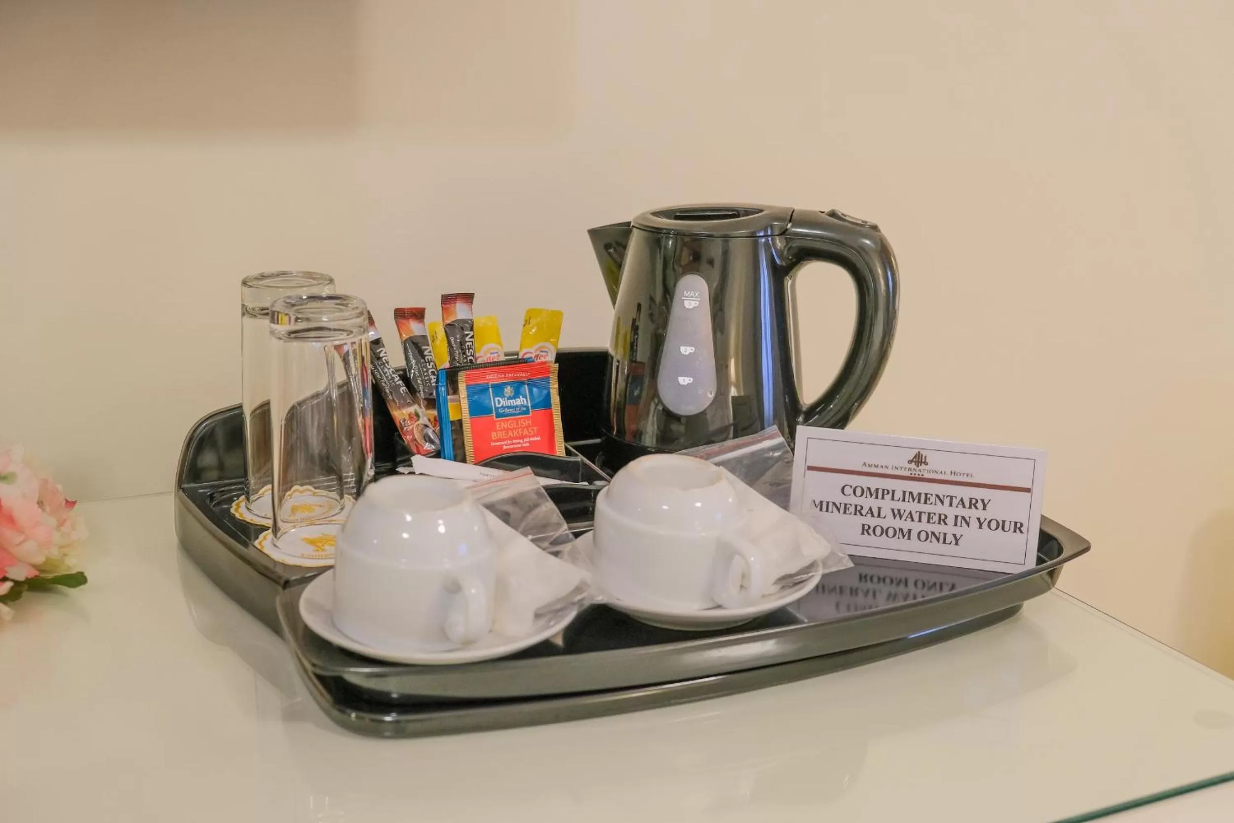 Coffee/tea facilities in Amman International Hotel