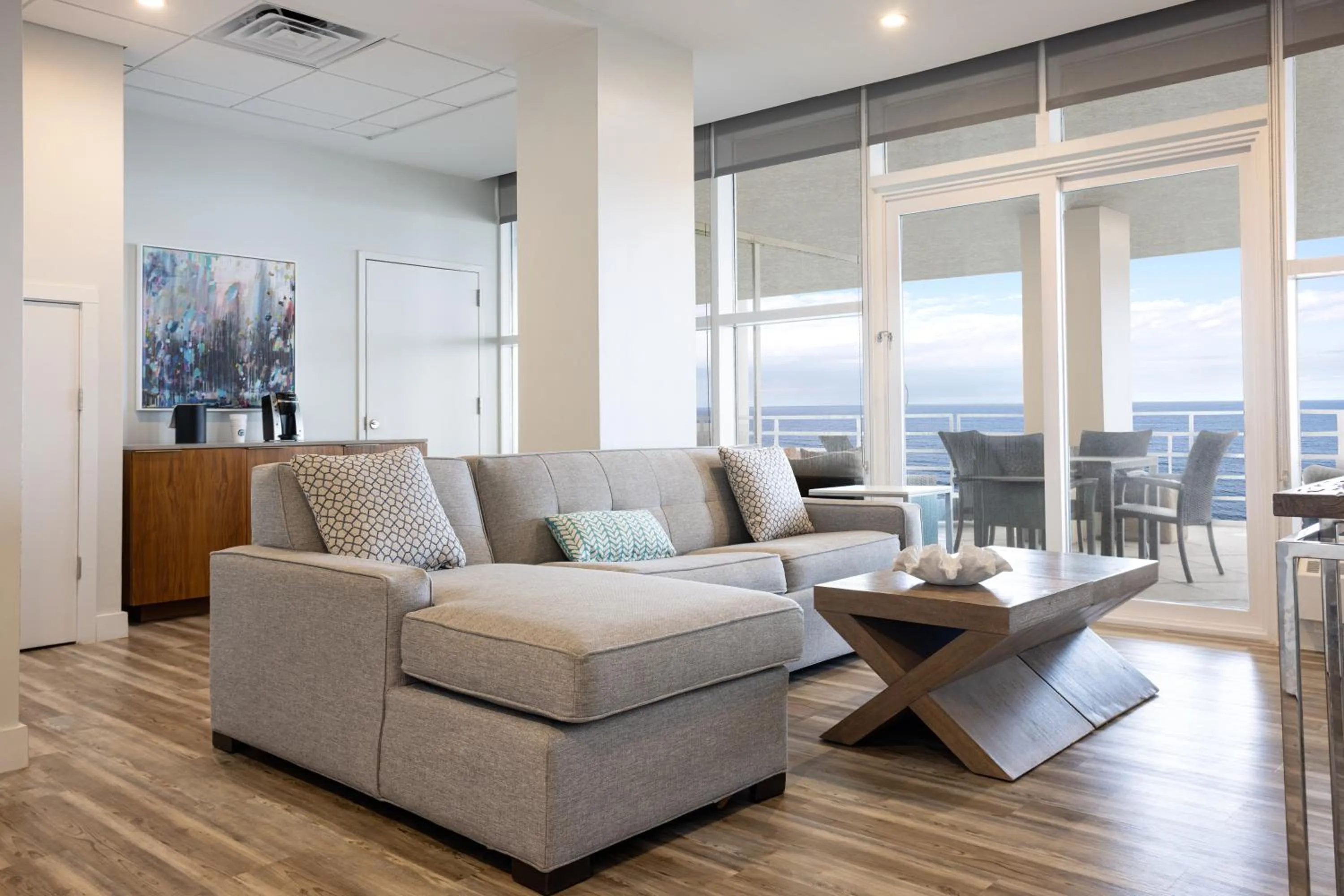 Living room in Ocean Place Resort & Spa