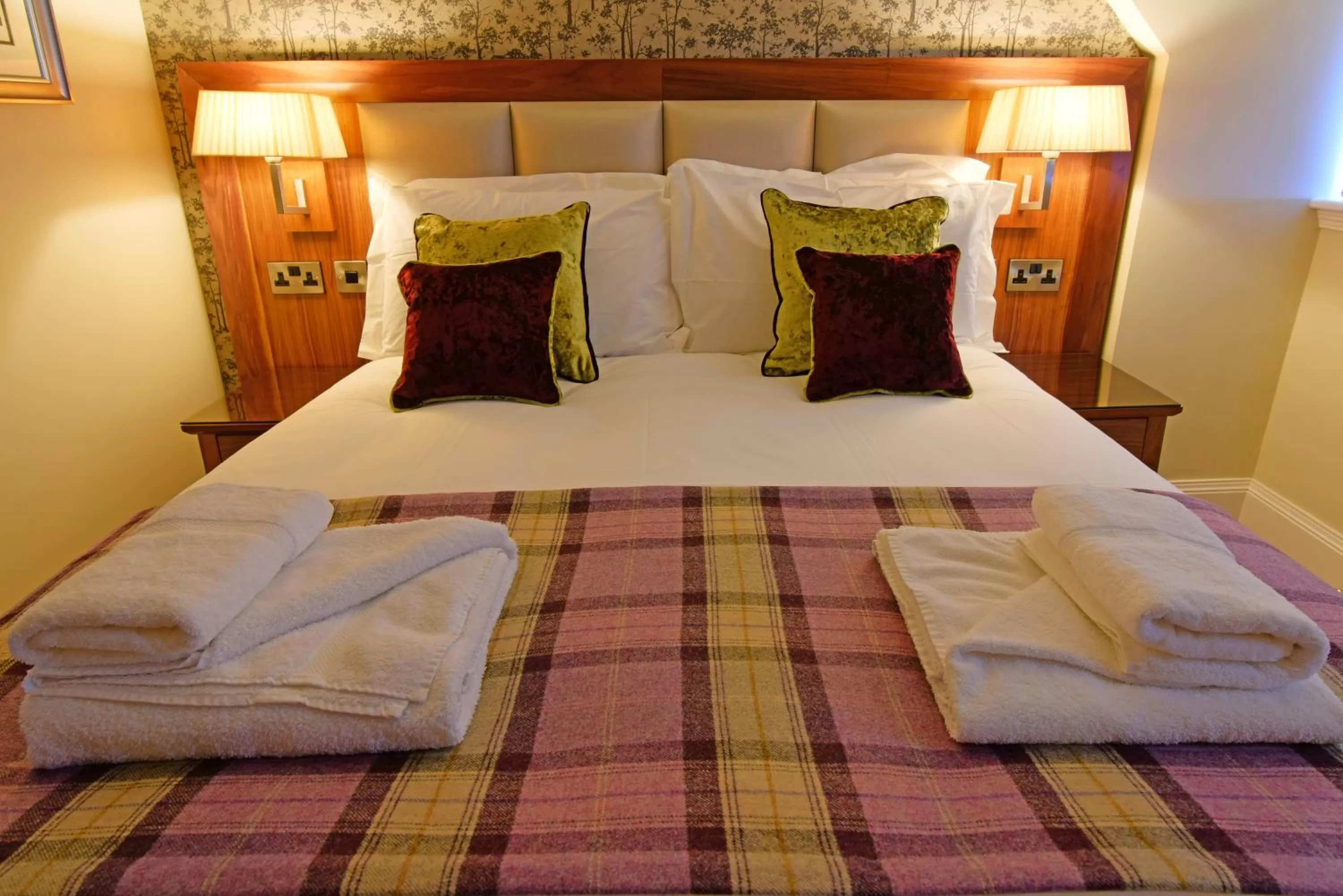 Bed in The Townhouse Aberfeldy - Rooms & Breakfast