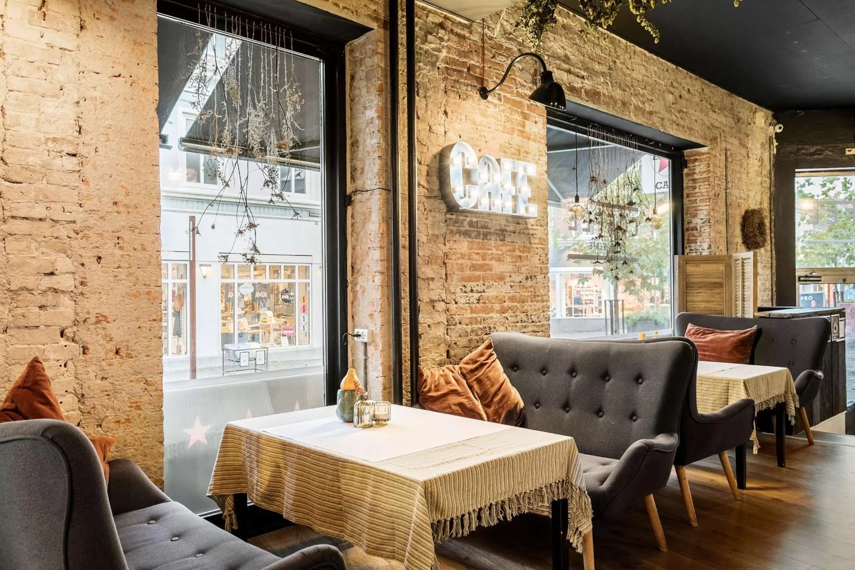 Restaurant/places to eat in Best Western Hotel Herman Bang