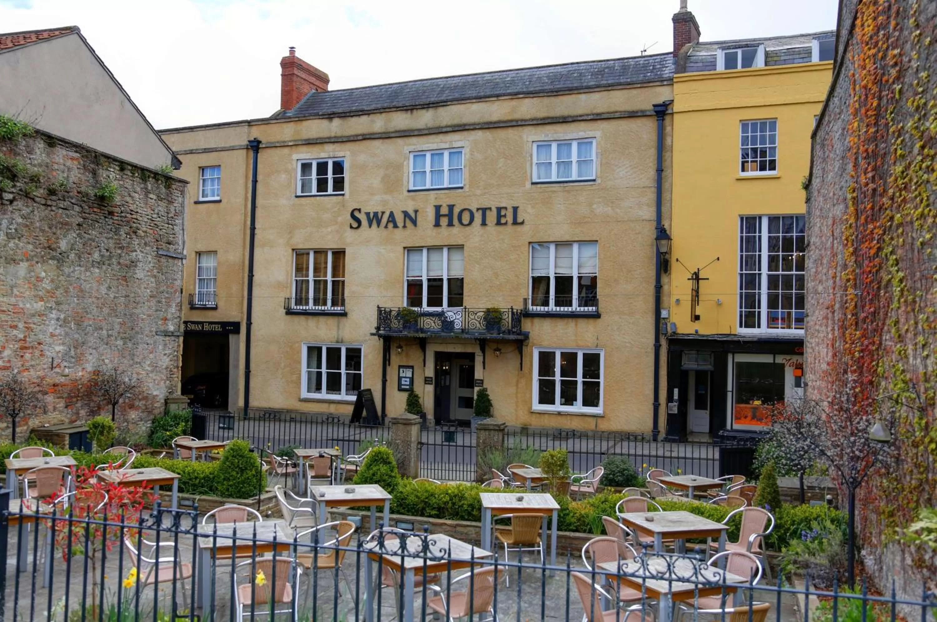 Property building in The Swan Hotel, Wells, Somerset - The Coaching Inn Group