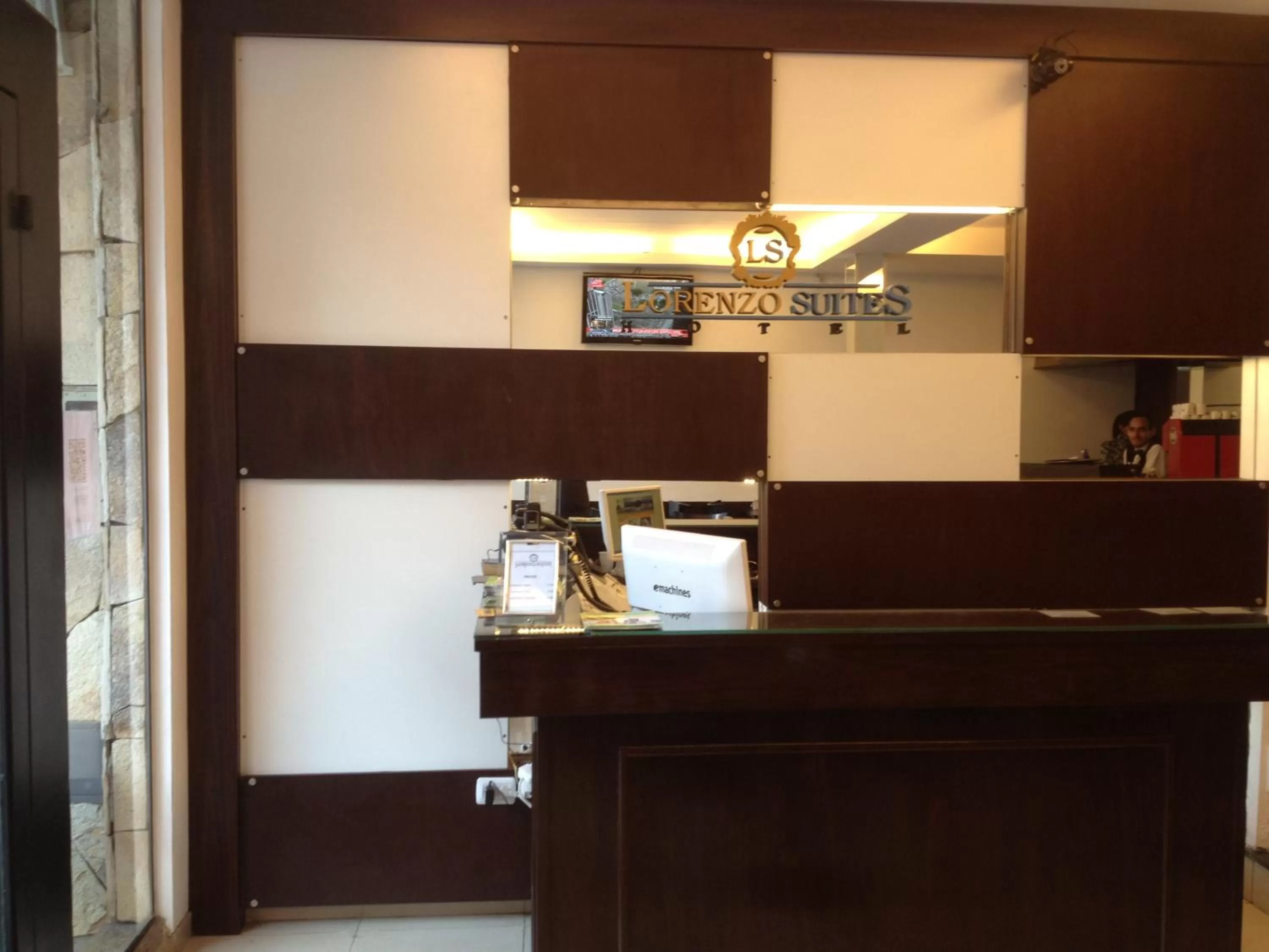 Lobby or reception in Lorenzo Suites Hotel
