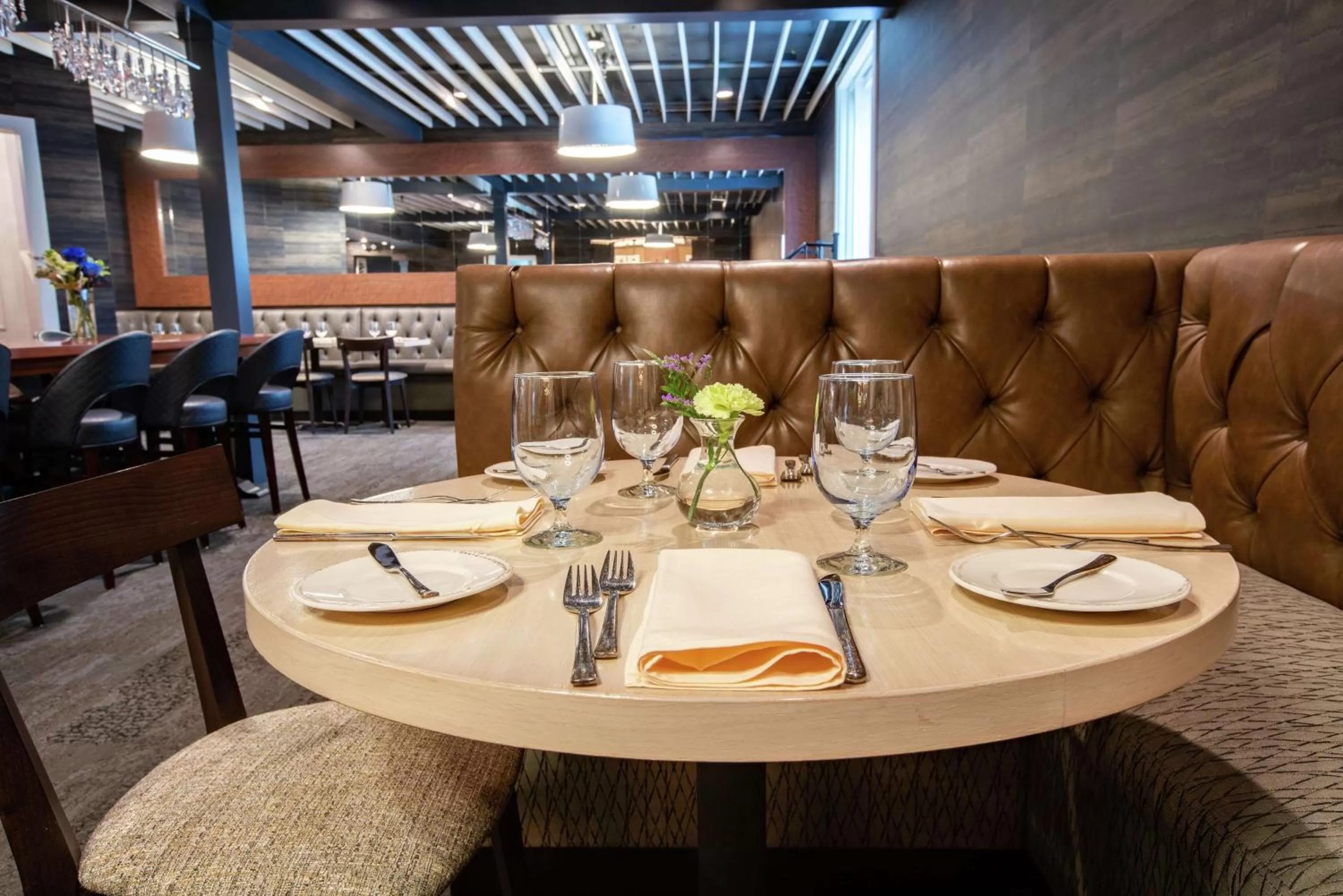 Restaurant/places to eat in The Burgundy Hotel, Tapestry Collection by Hilton