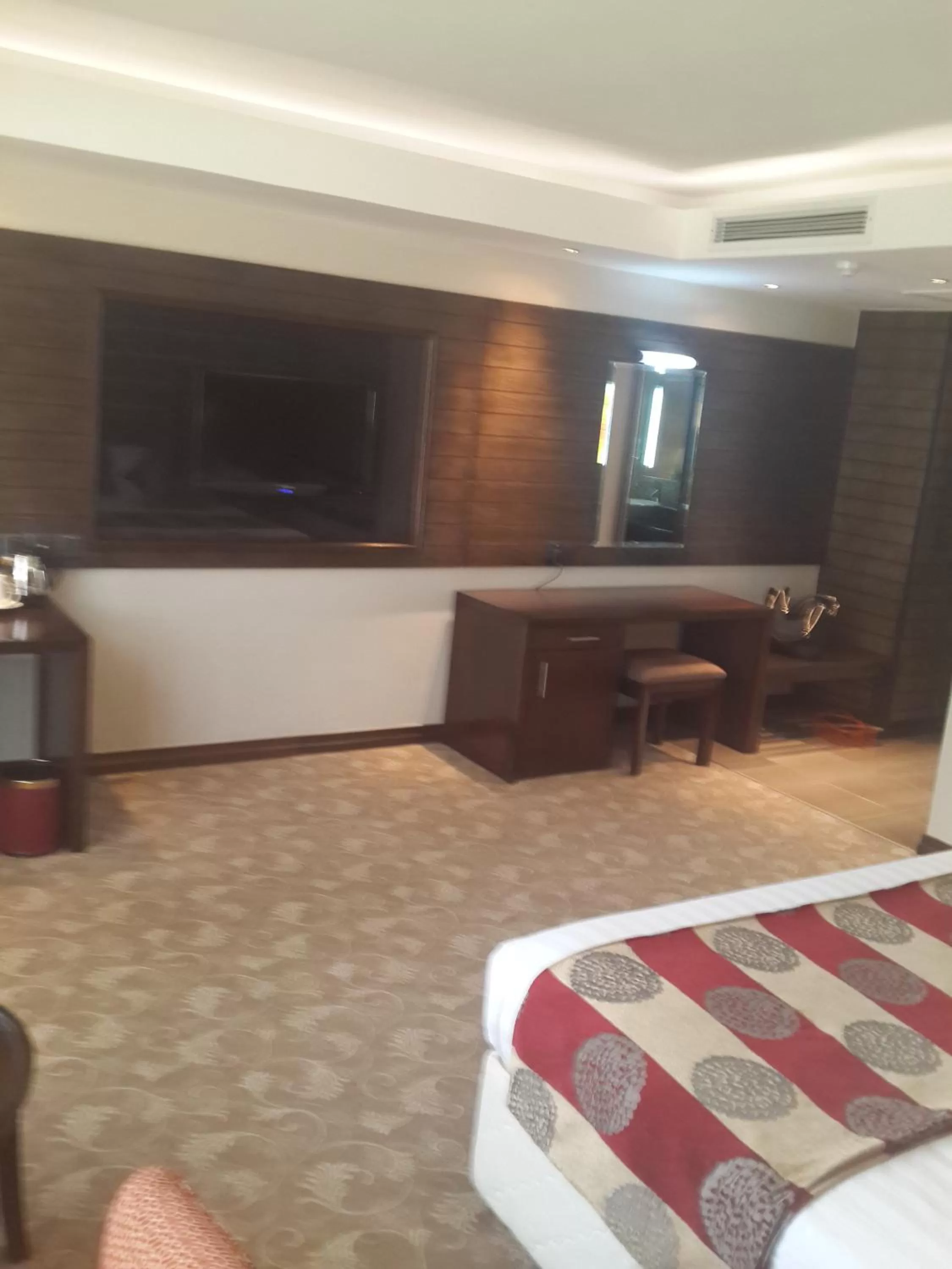 Bedroom, Bed in Boma Inn Eldoret