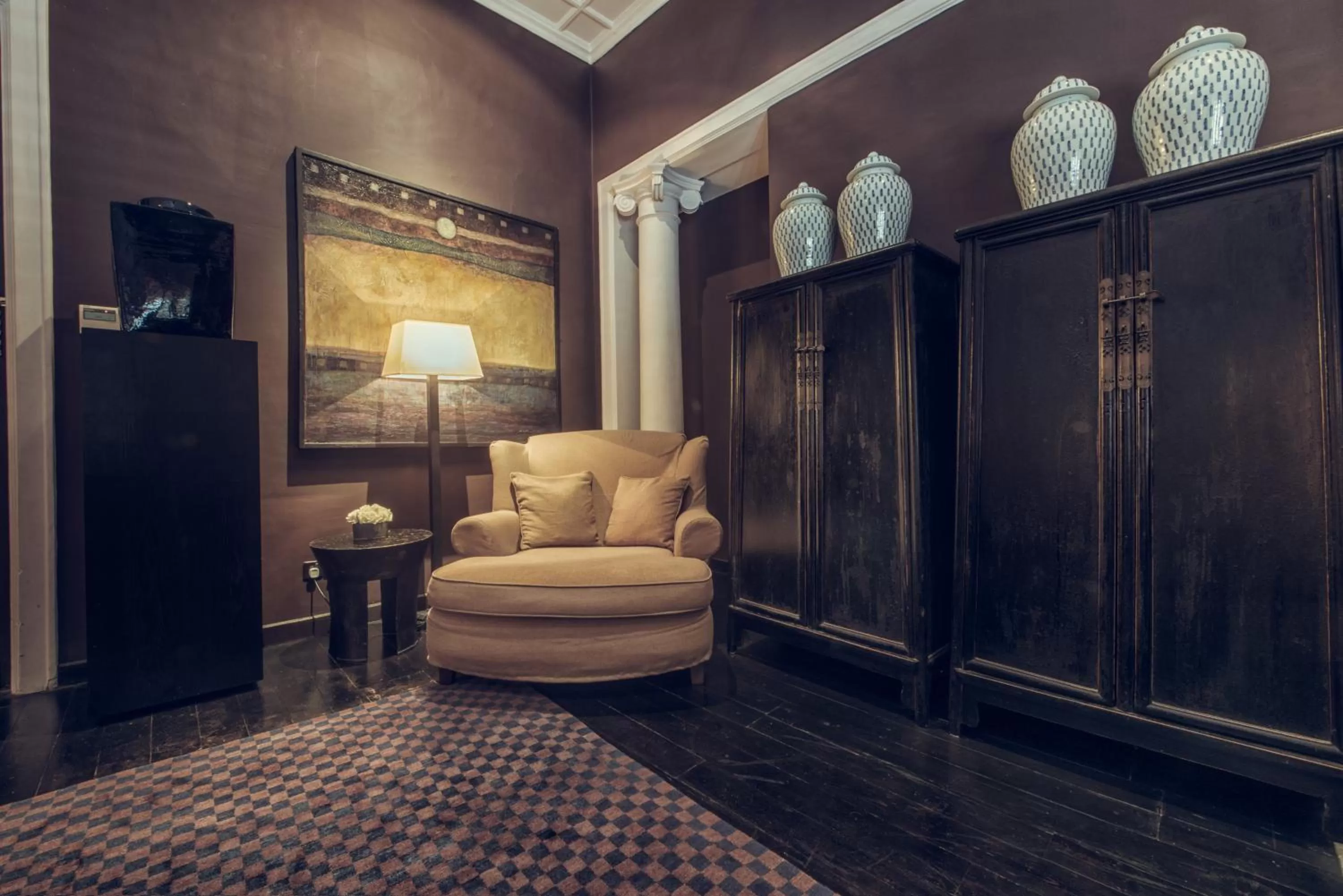 Day in Paradise Road Tintagel Colombo