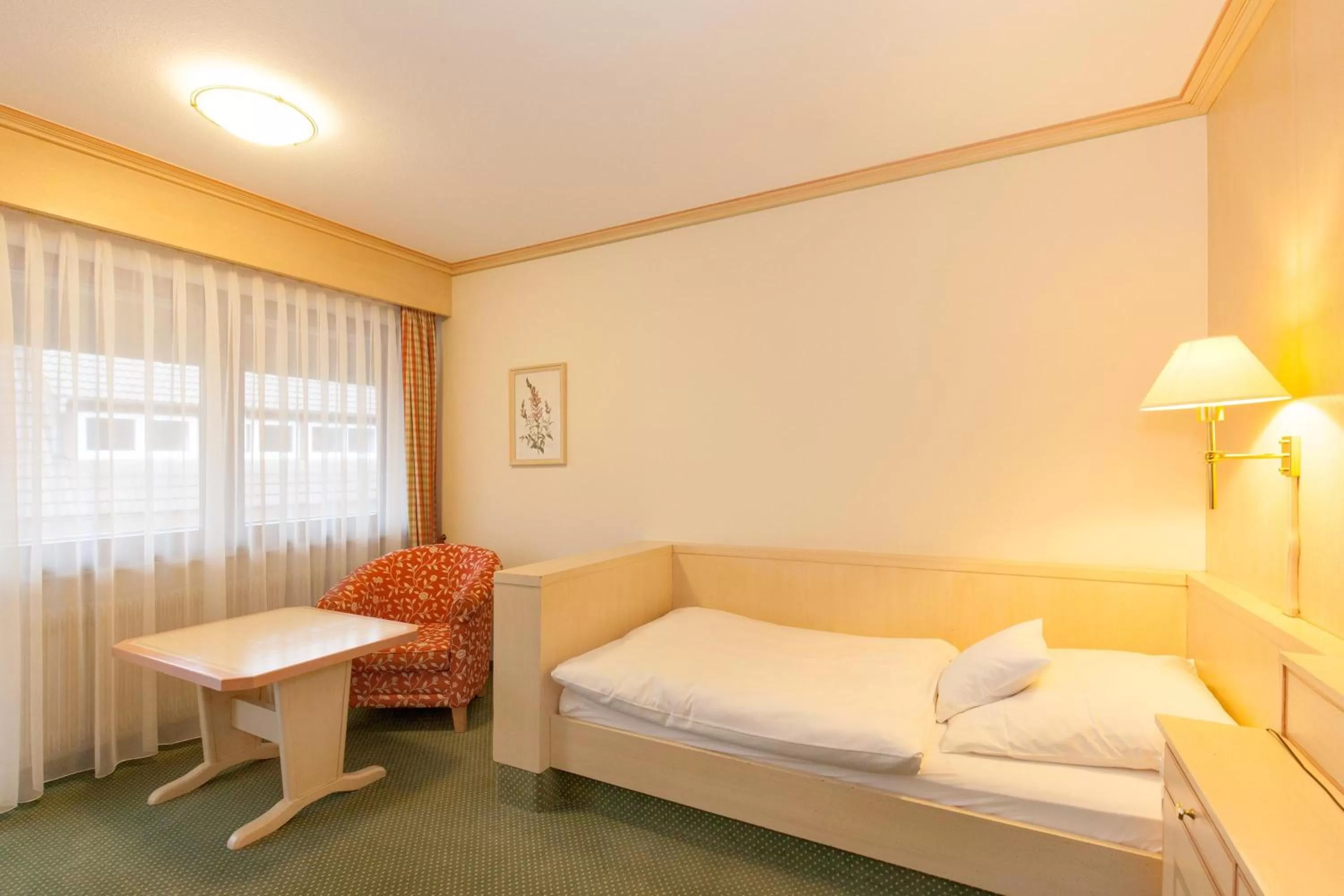 Photo of the whole room, Bed in Landgasthof Hotel Hirsch