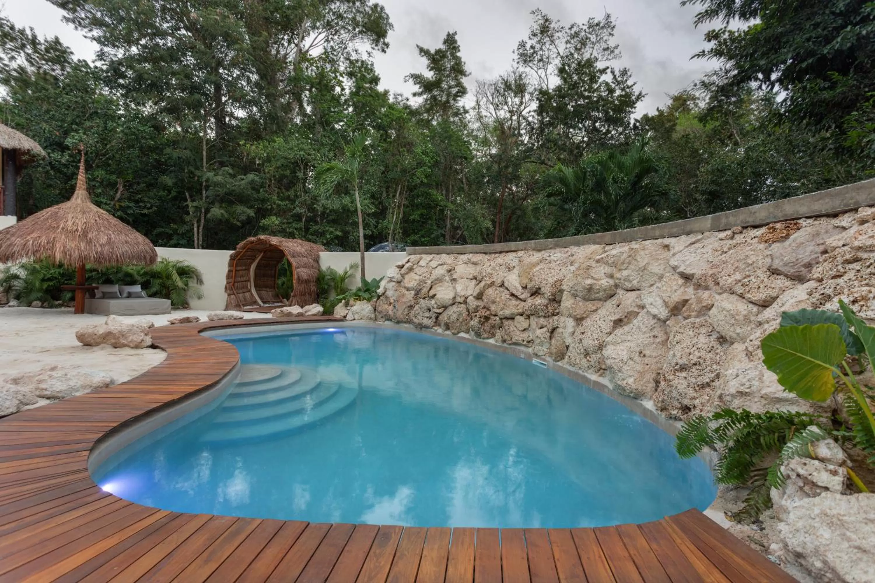 Swimming pool in Oom Bubble Boutique Riviera Cancun - Adults Only