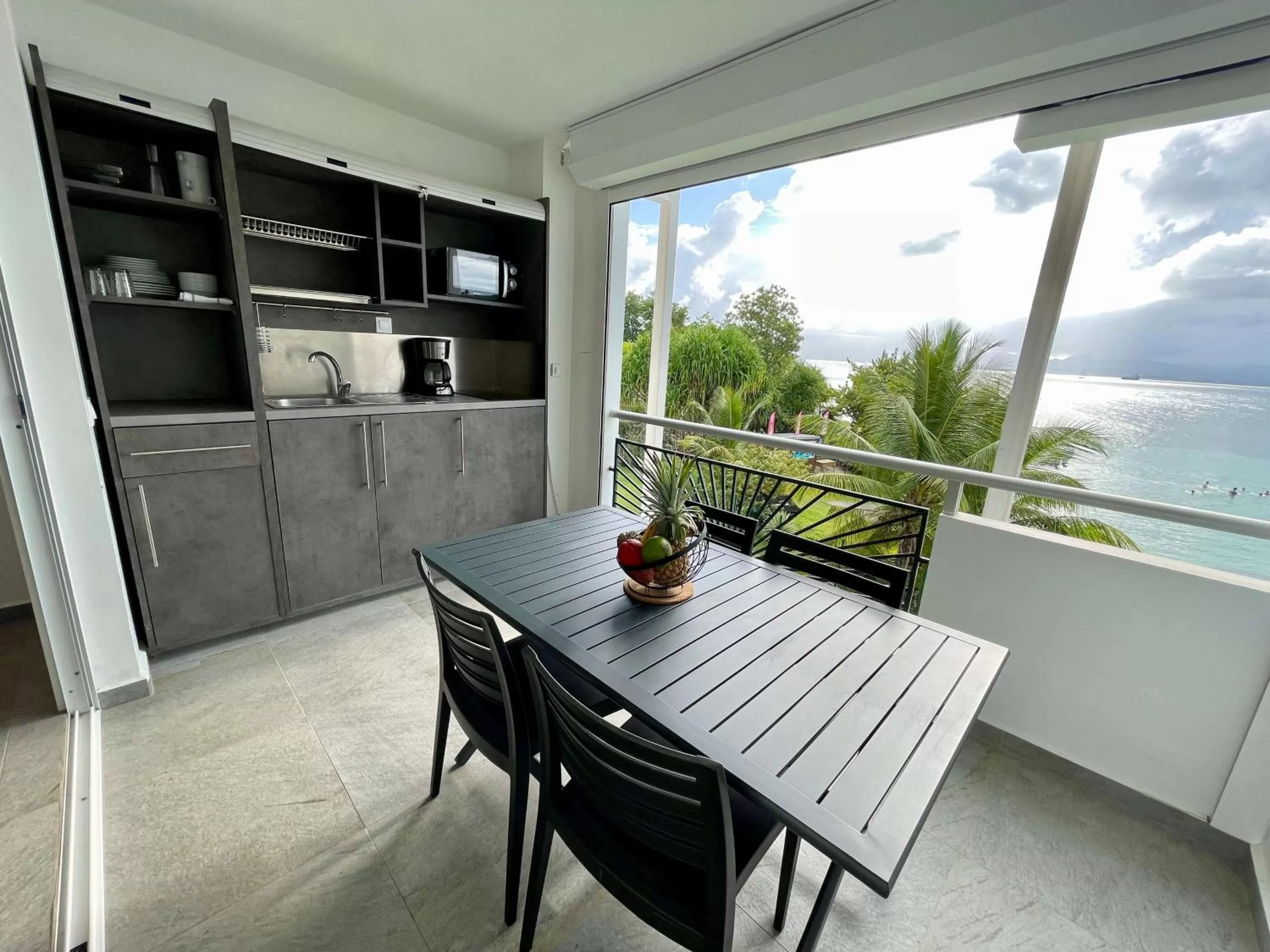 Kitchen or kitchenette in Karaibes Residence