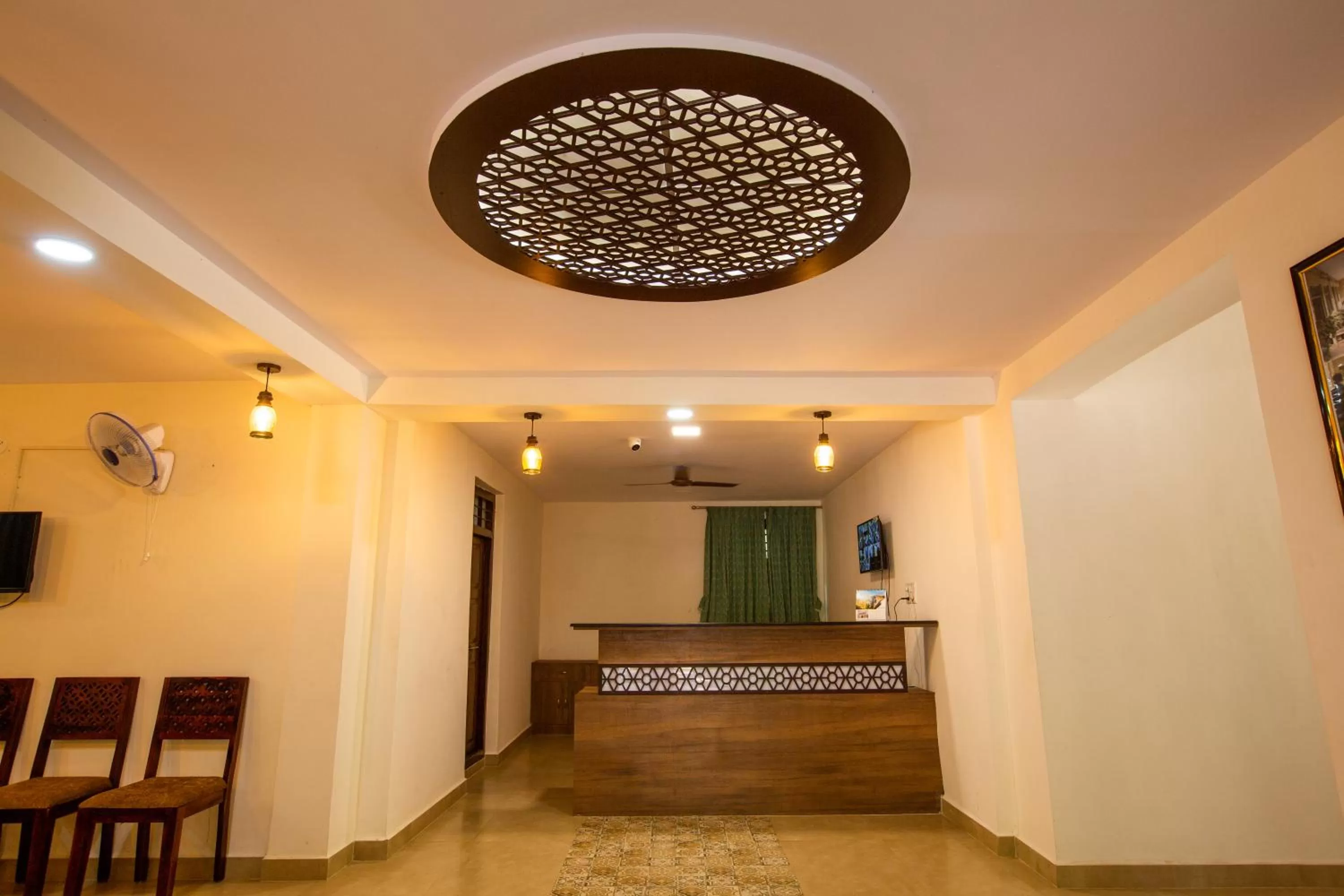 KSTDC Hotel Mayura Adilshahi Bijapur