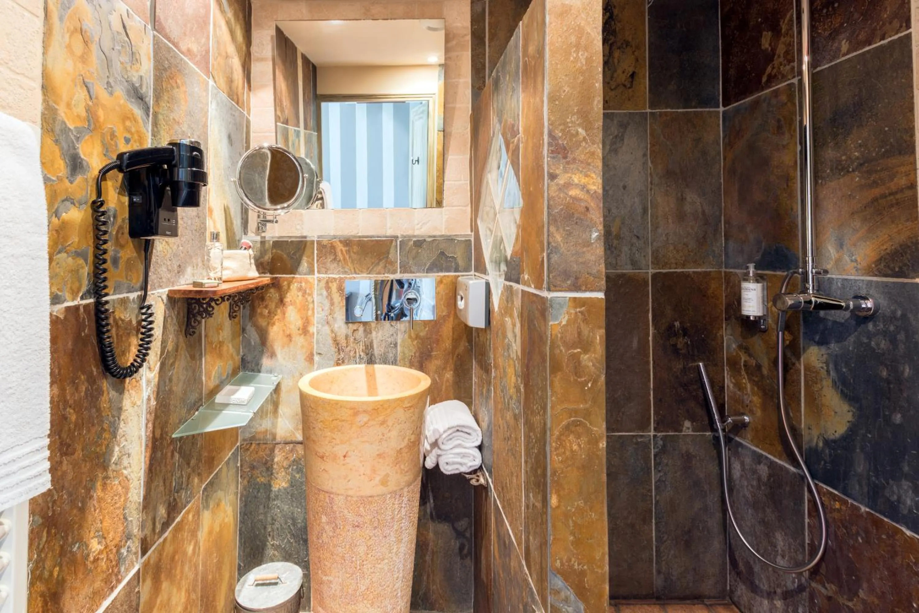 Hôtel-Spa Le Saint Cirq