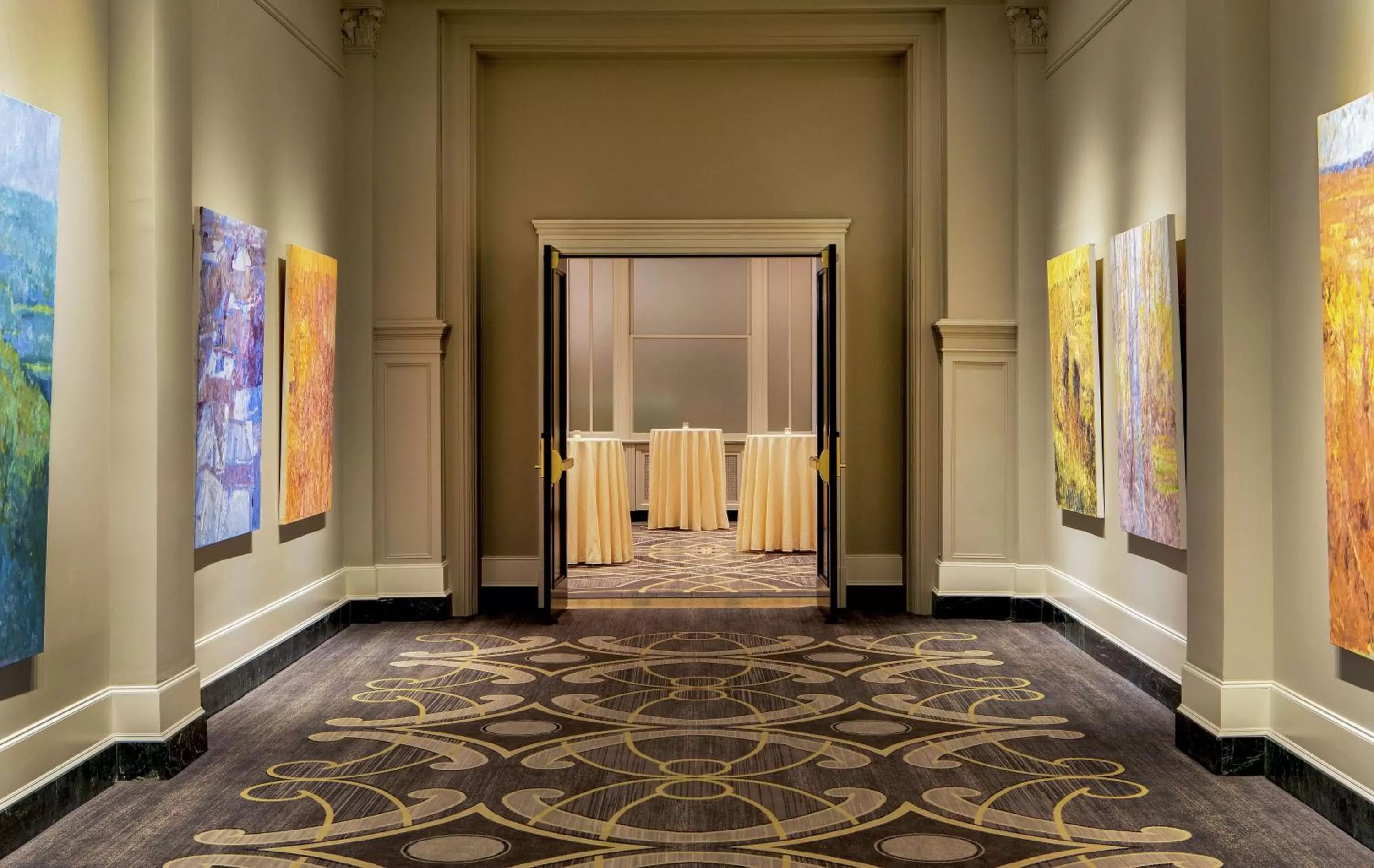 Meeting/conference room in The Virginian Lynchburg, Curio Collection By Hilton