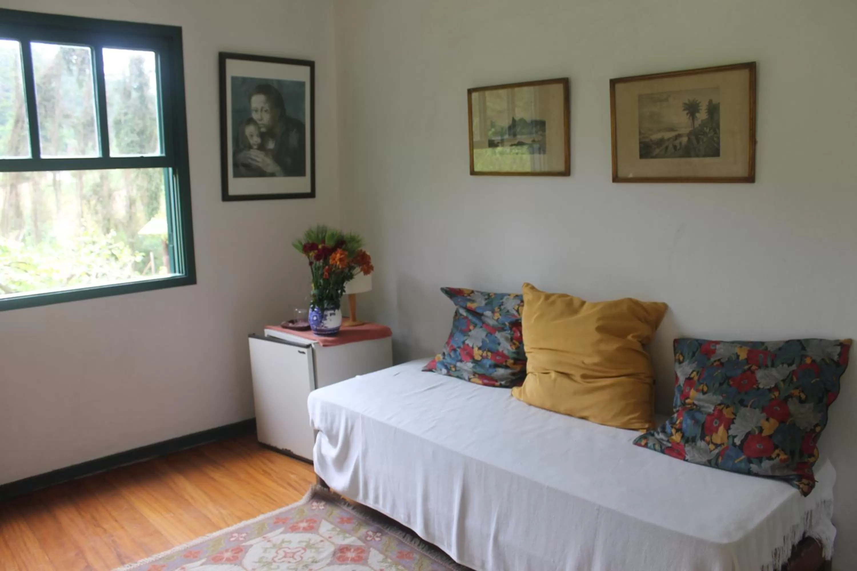 Living room, Bed in Pousada Mariza