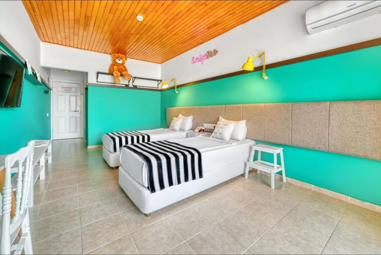 Photo of the whole room, Bed in Anjeliq Downtown Boutique Hotel