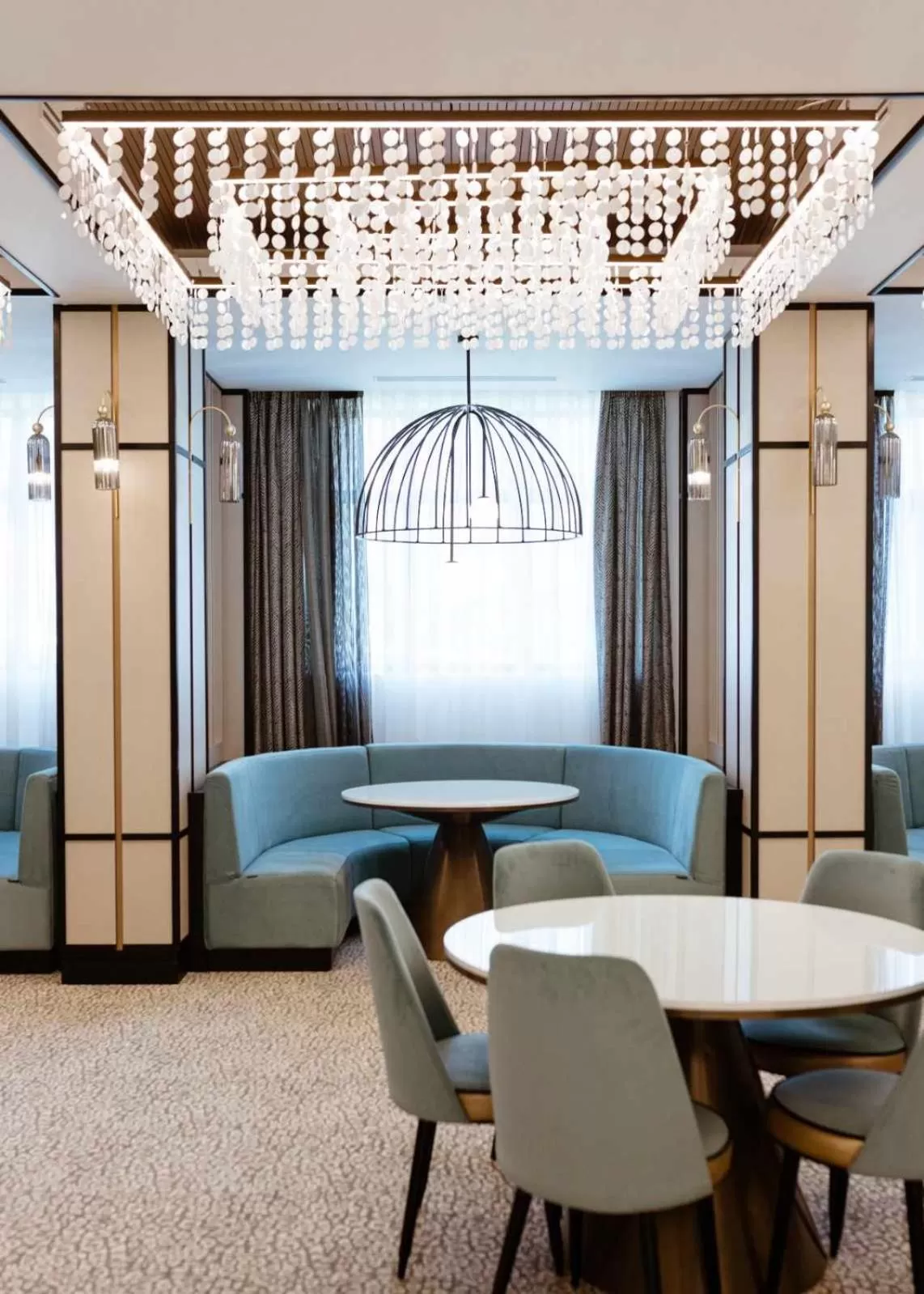 Seating area in Hotel Savior