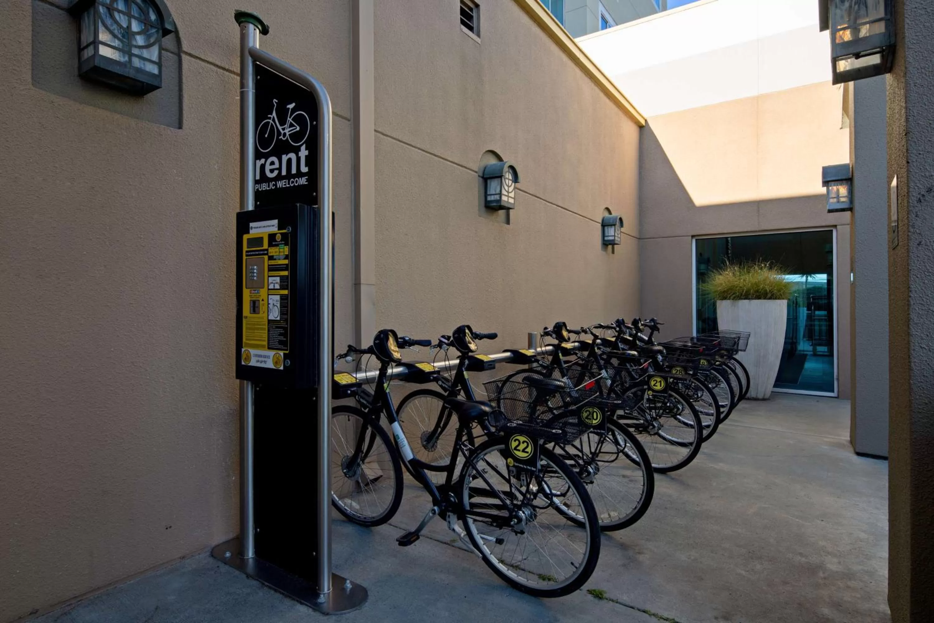 Sports in Embassy Suites by Hilton Monterey Bay Seaside