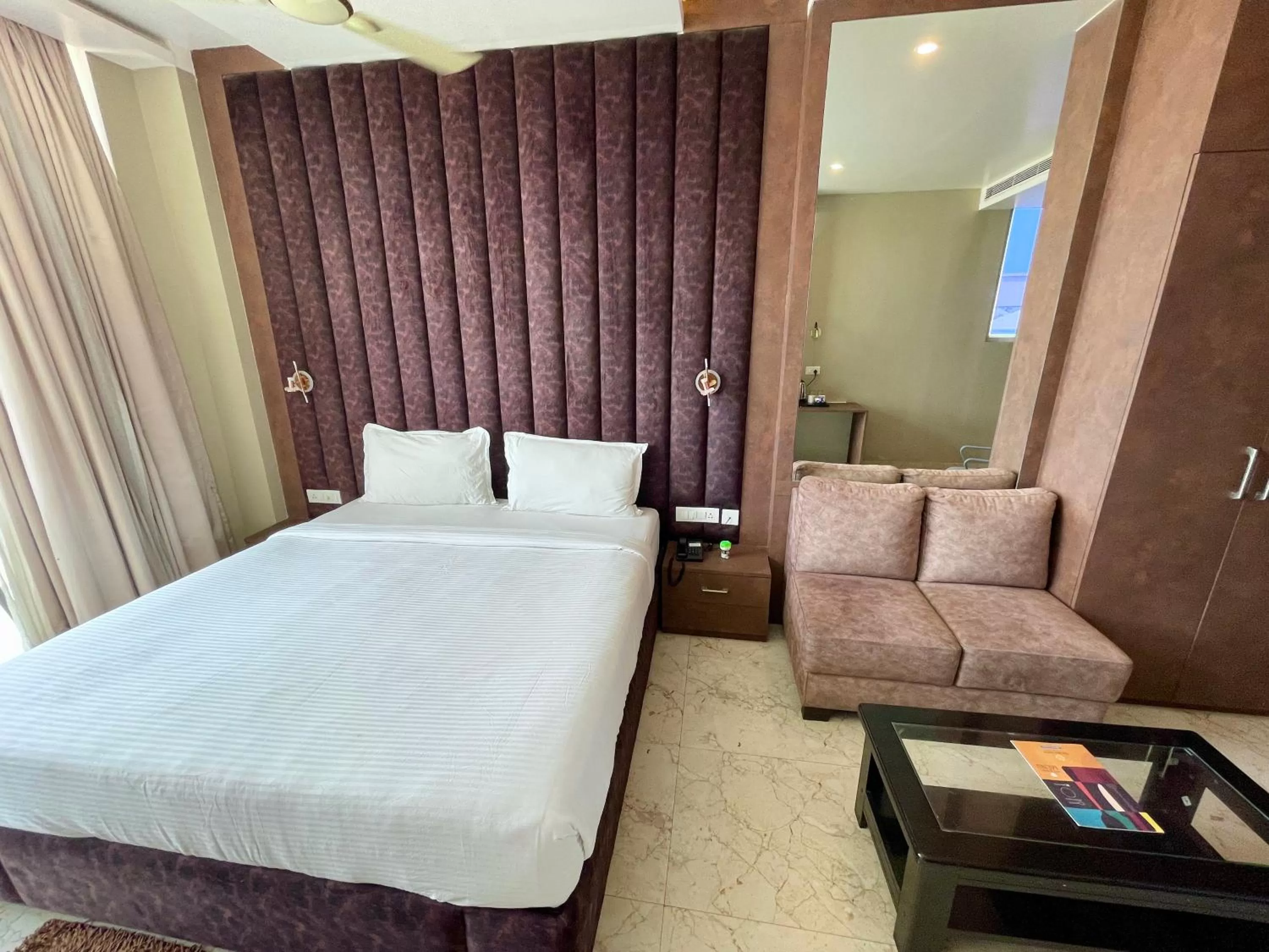 Bed in Hotel TBS sea view ! Puri