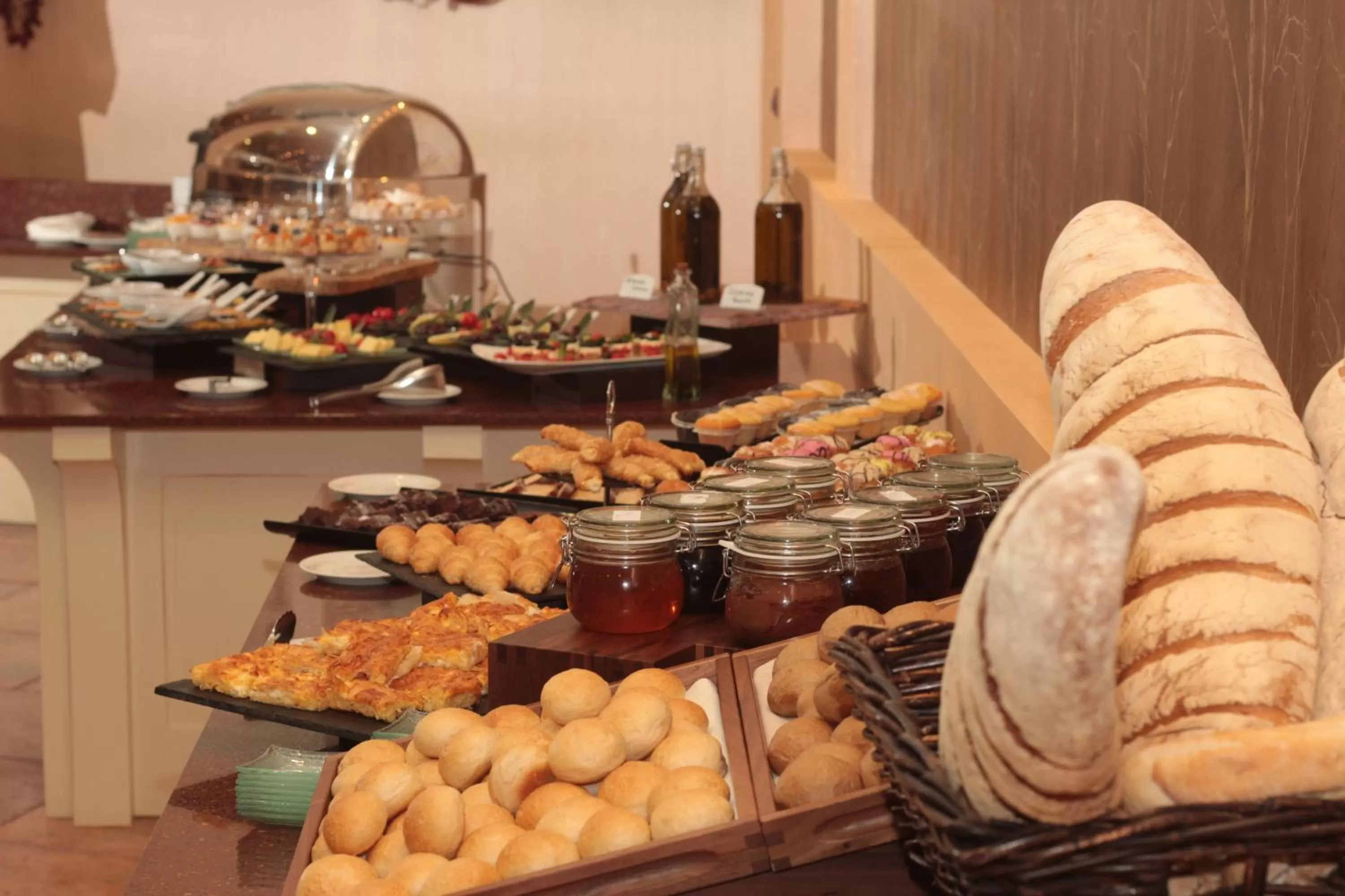 Restaurant/places to eat in Premier Luxury Mountain Resort