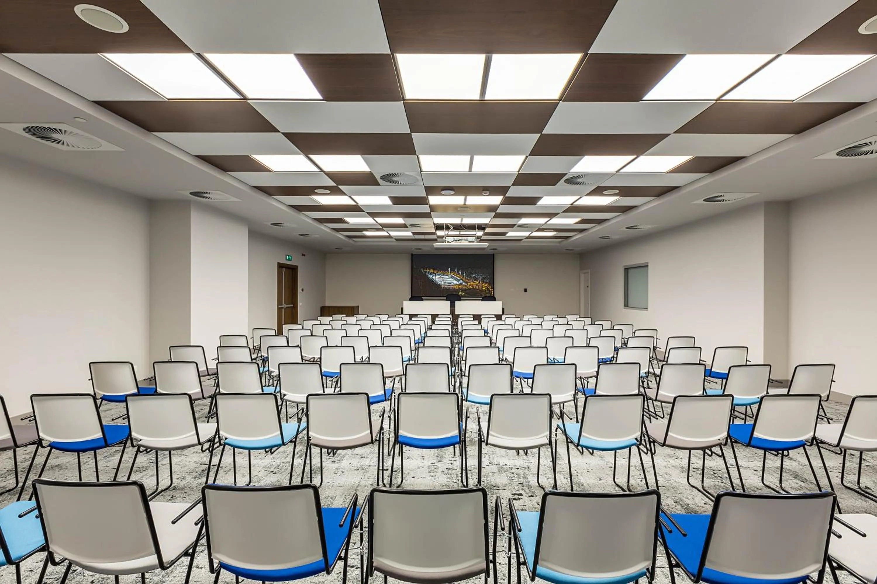 Business facilities in Mercure Almaty City Center