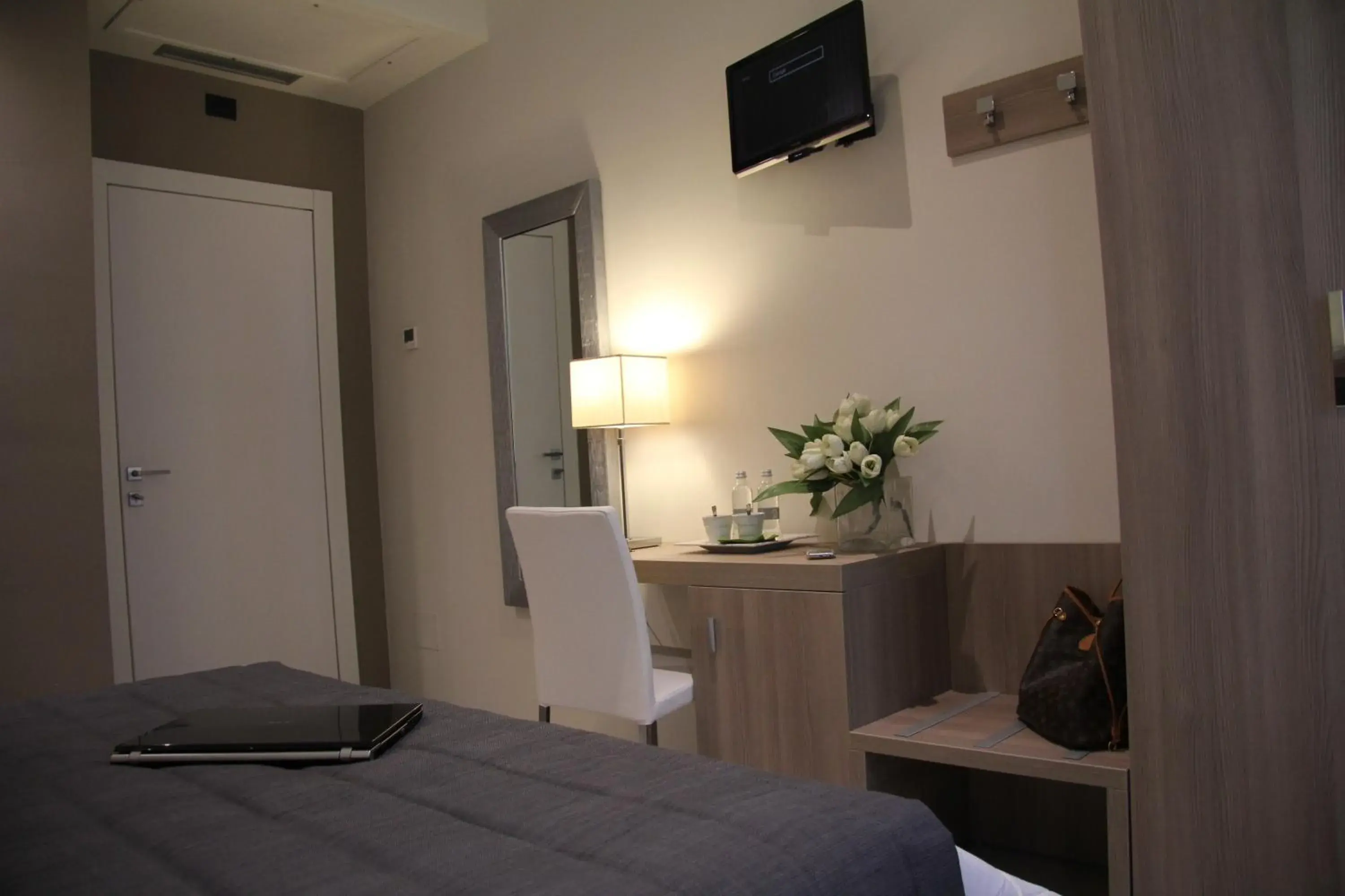 Double or Twin Room in Hotel Zara Milano Double or Twin Room in Hotel Zara Milano
