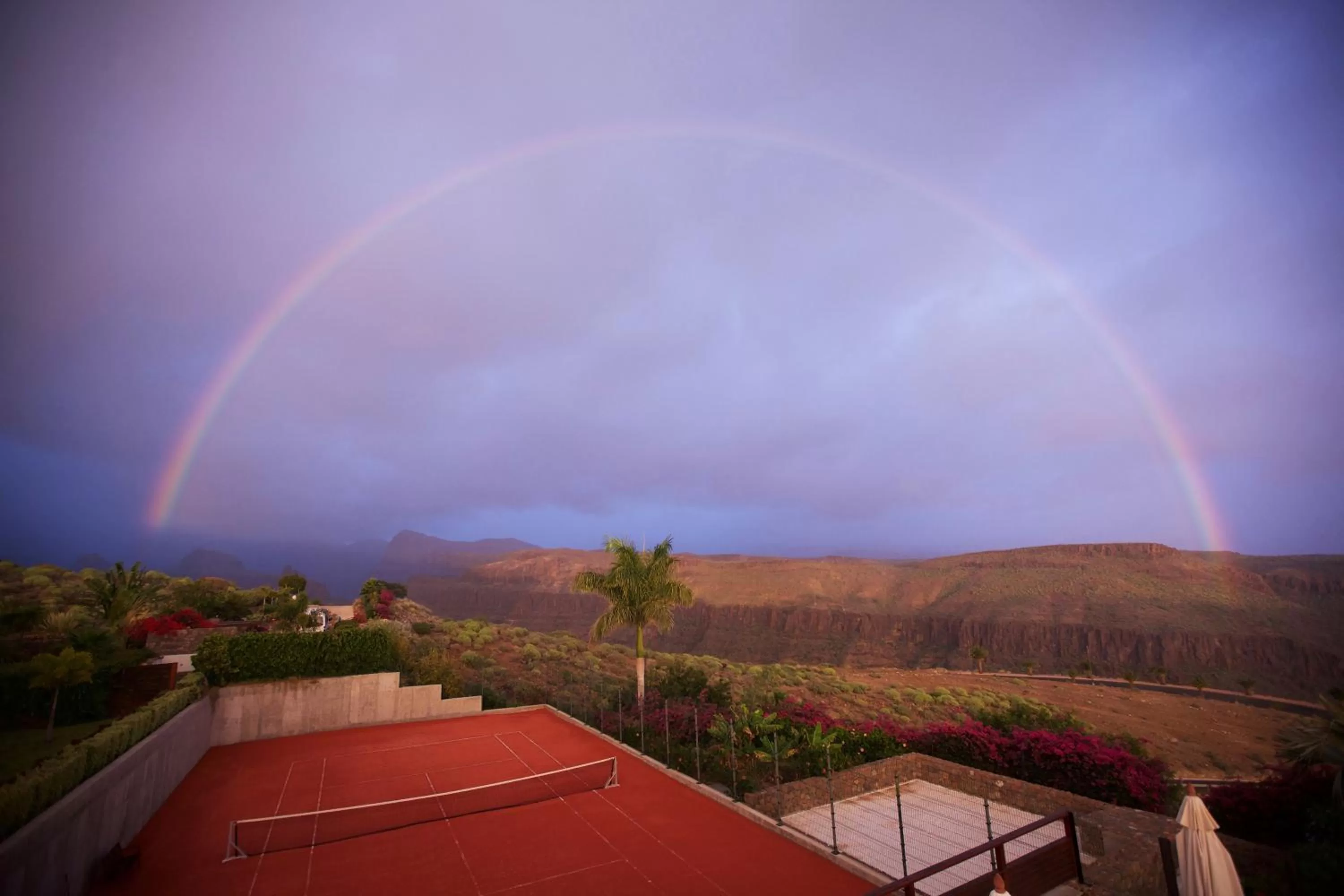 Tennis court in Casa León Royal Retreat