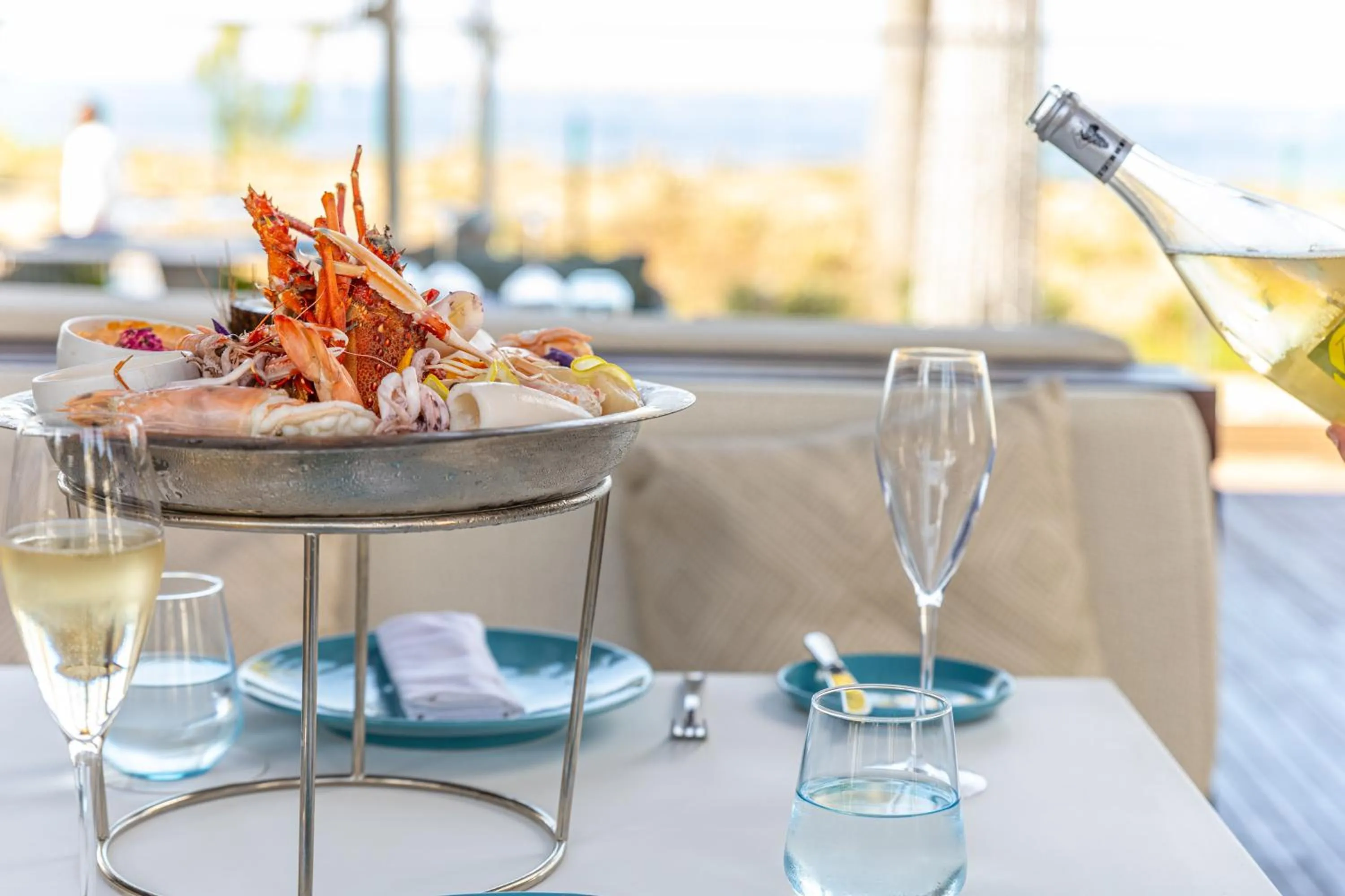 Restaurant/places to eat in Four Seasons Hotel Tunis