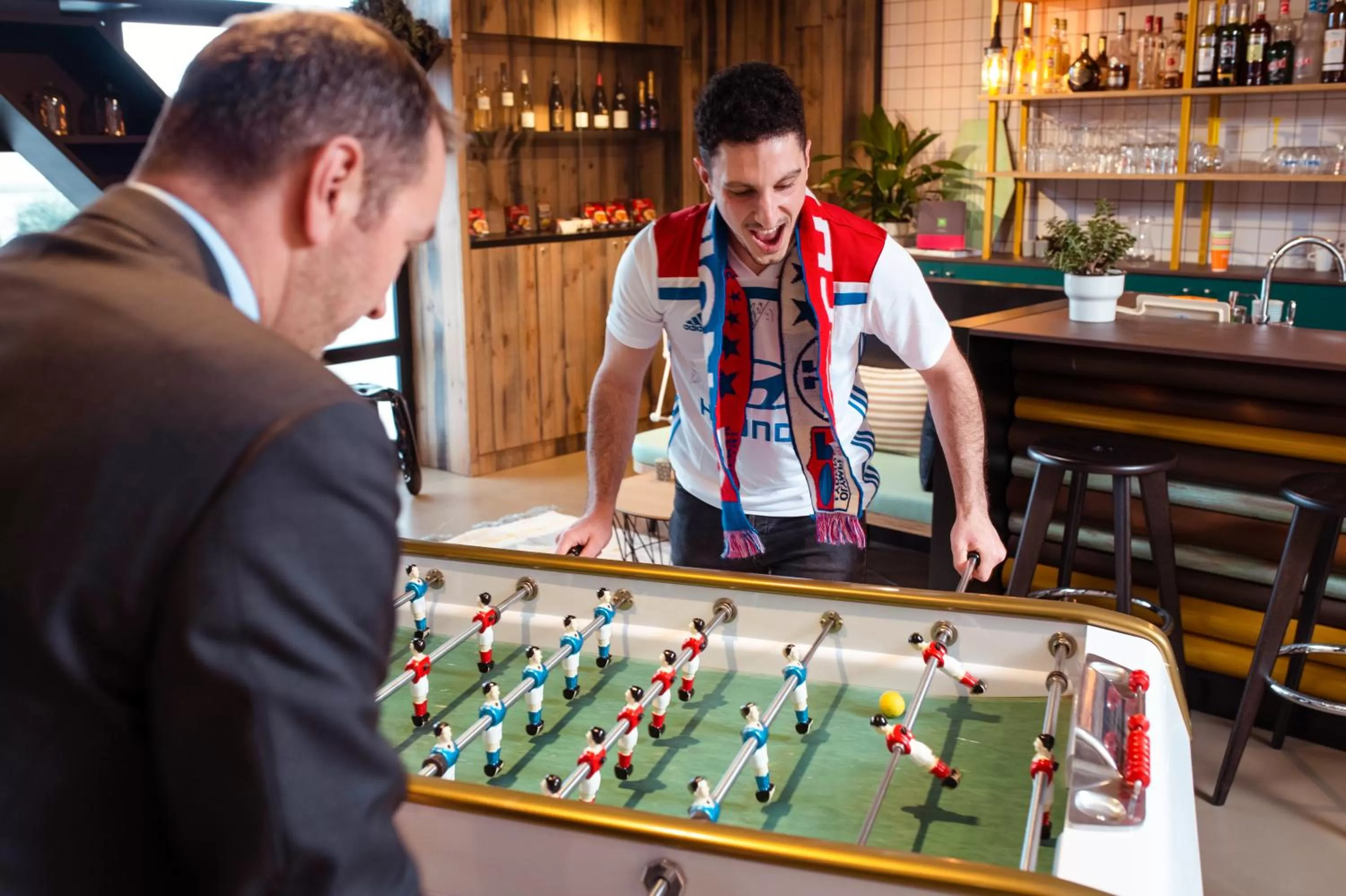 Lounge or bar in ibis Styles Lyon Meyzieu Arena Stadium