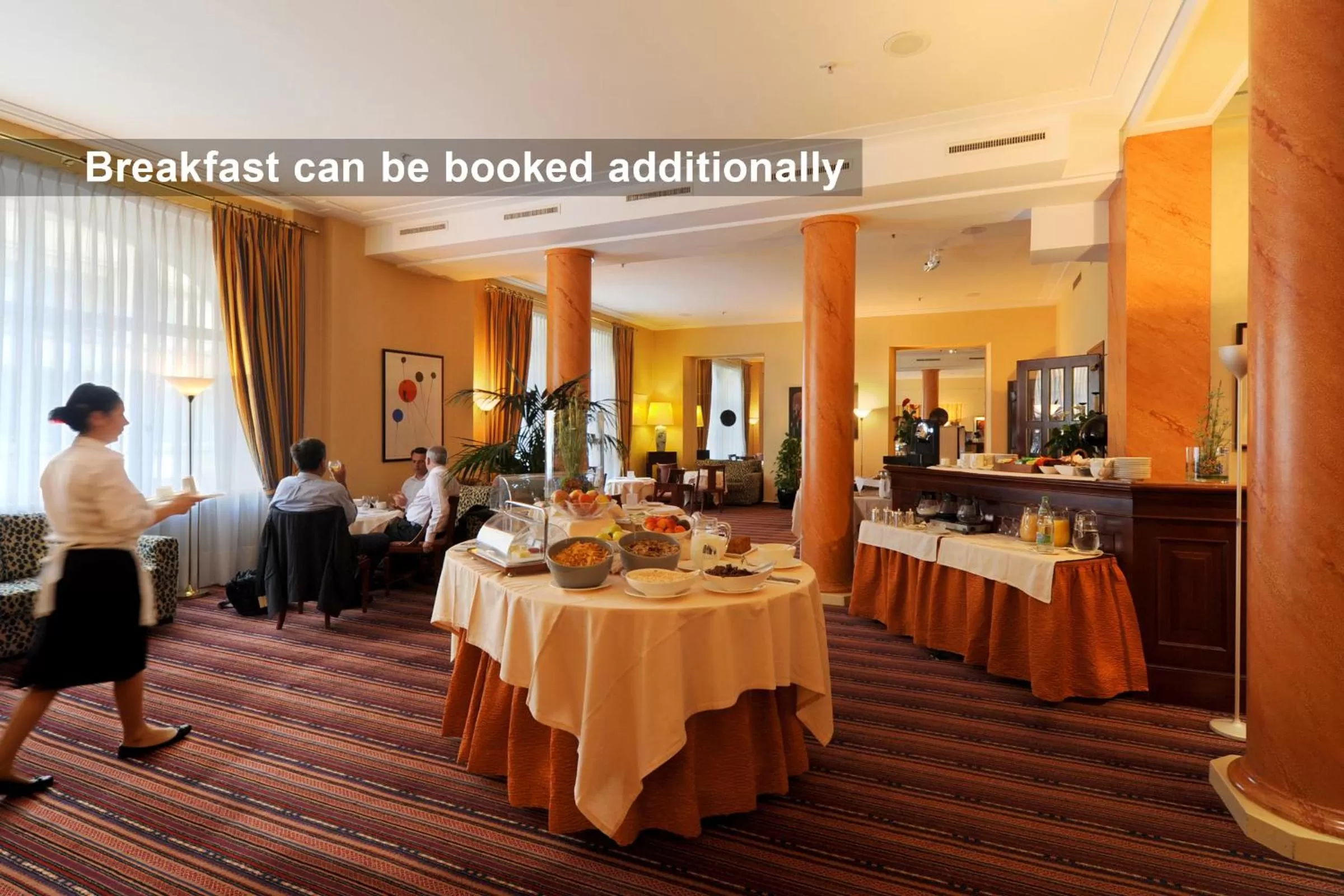 Restaurant/places to eat in Hotel Victoria