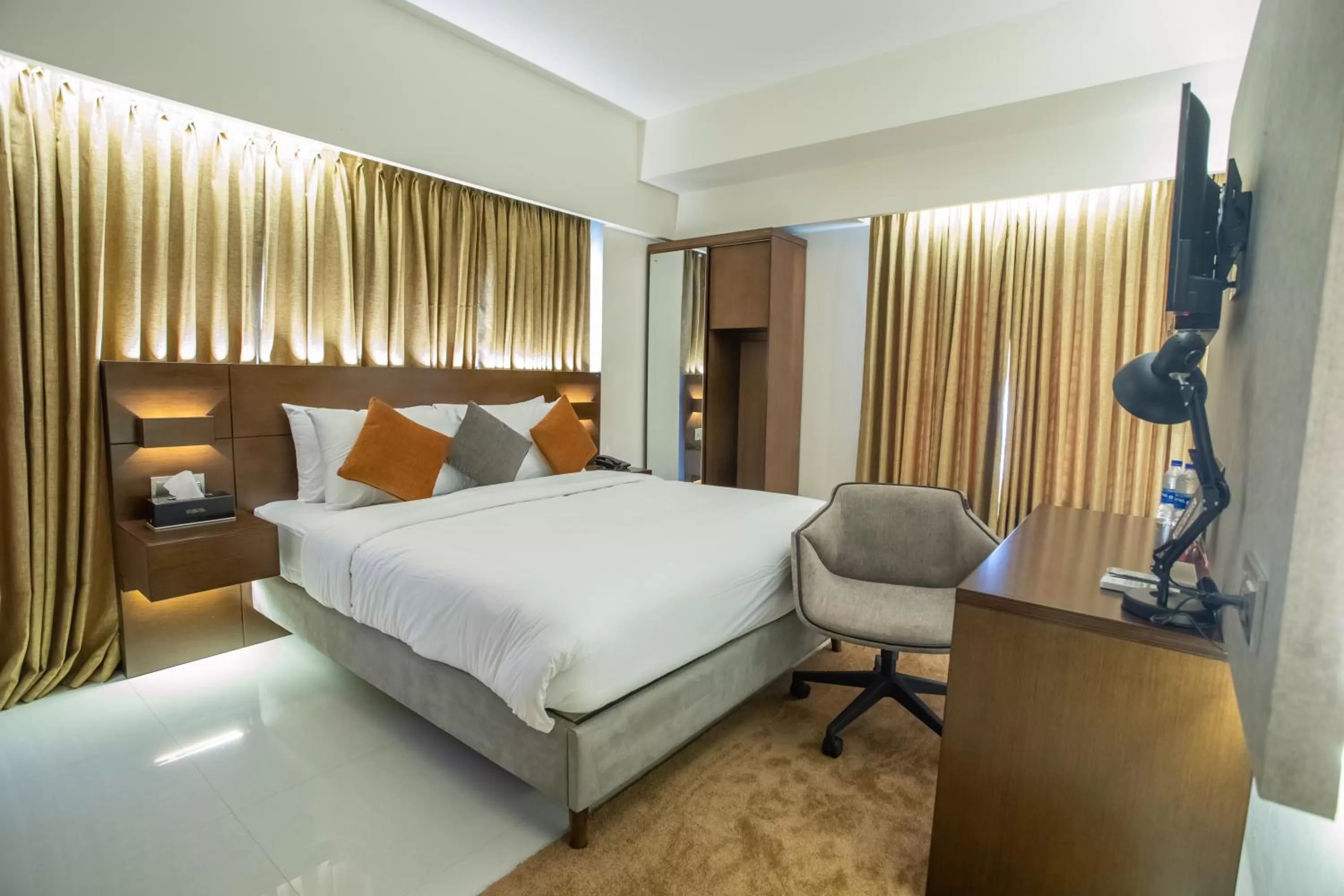 Bed in Jatra Flagship Khulna City Centre