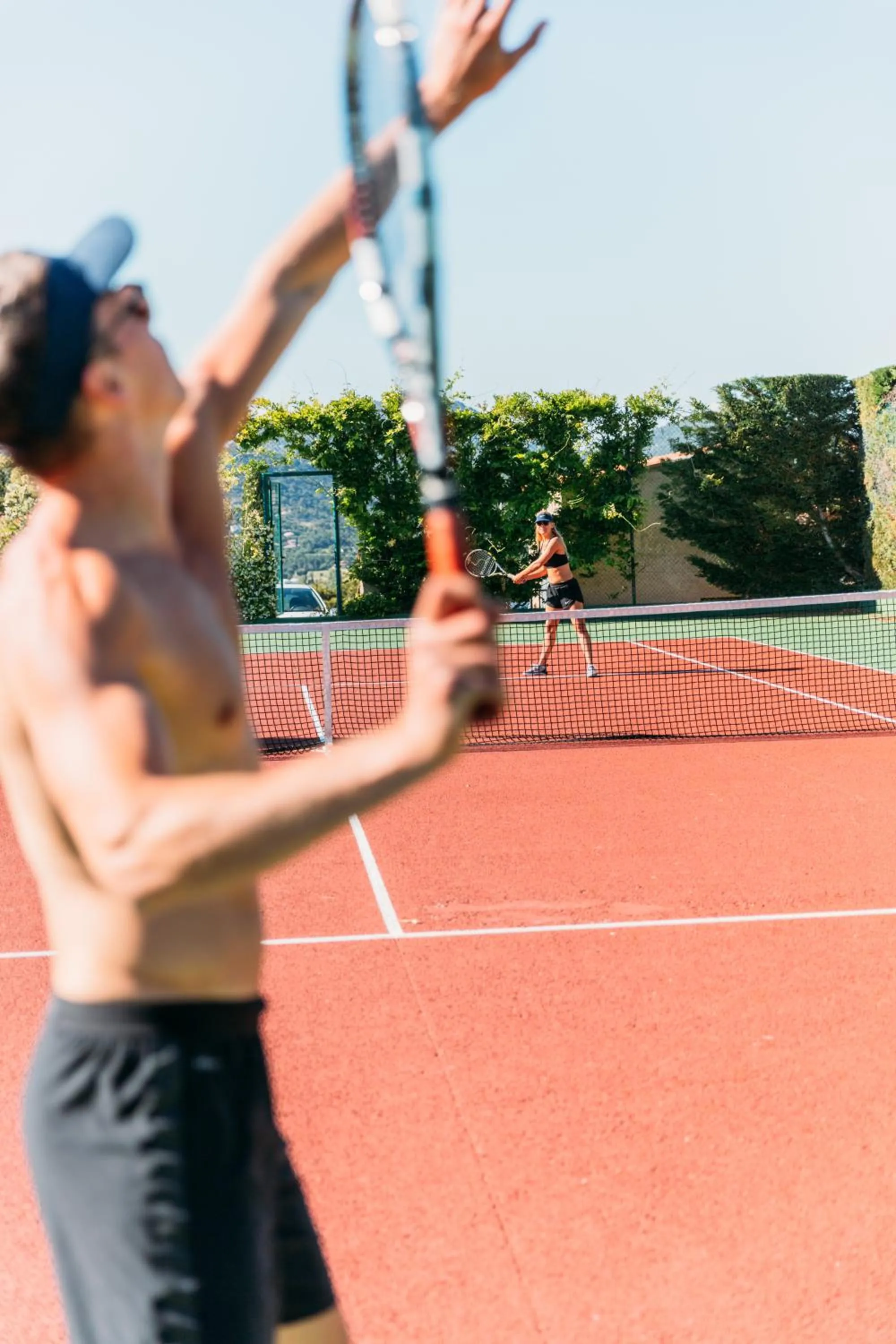 Tennis court in Hôtel Font Mourier