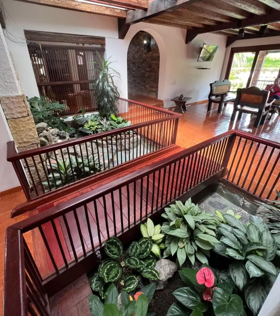 Hotel Chalet El Castillo by Majuva