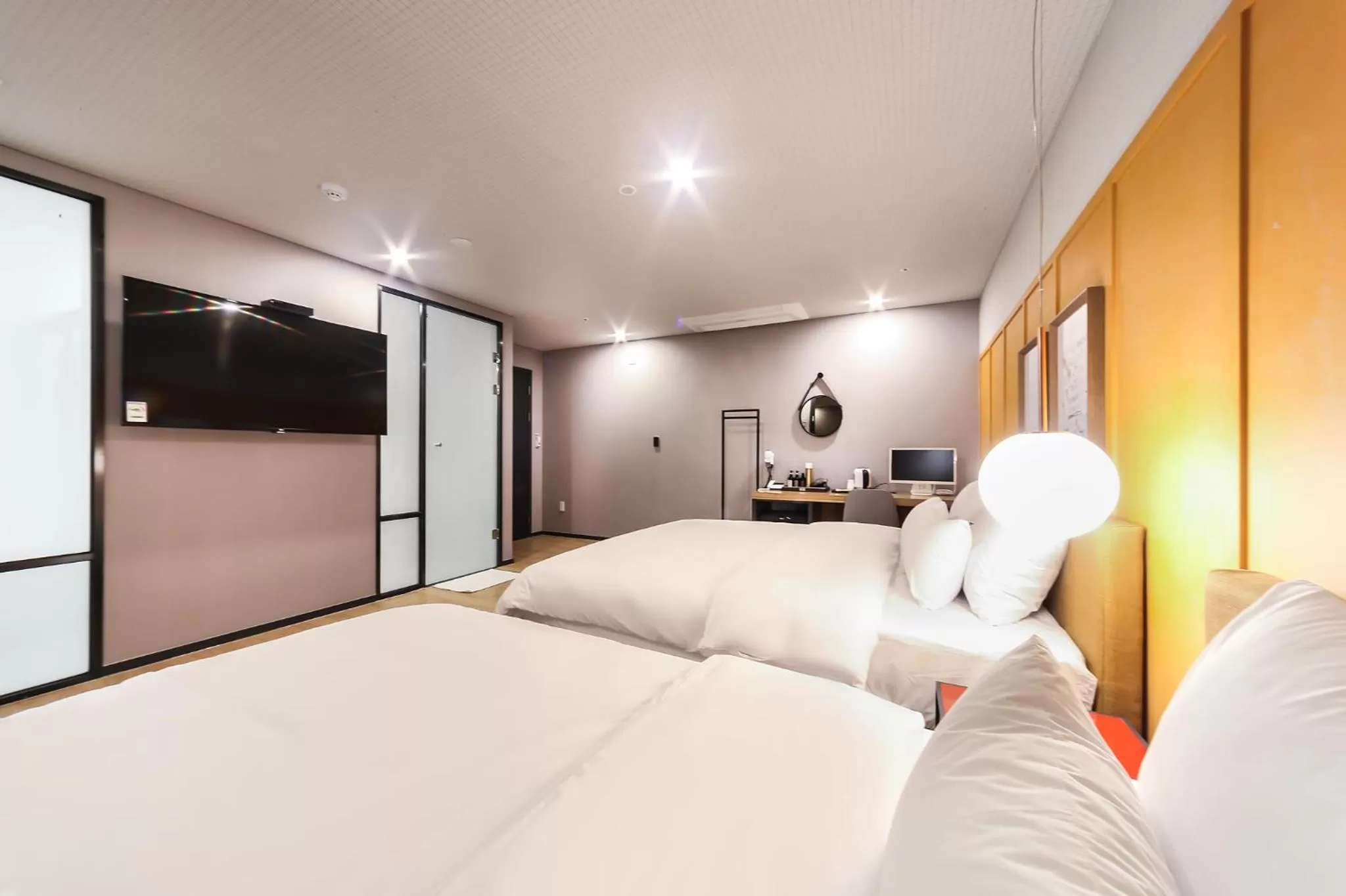 Bed in Seomyeon Brown-dot hotel Gold