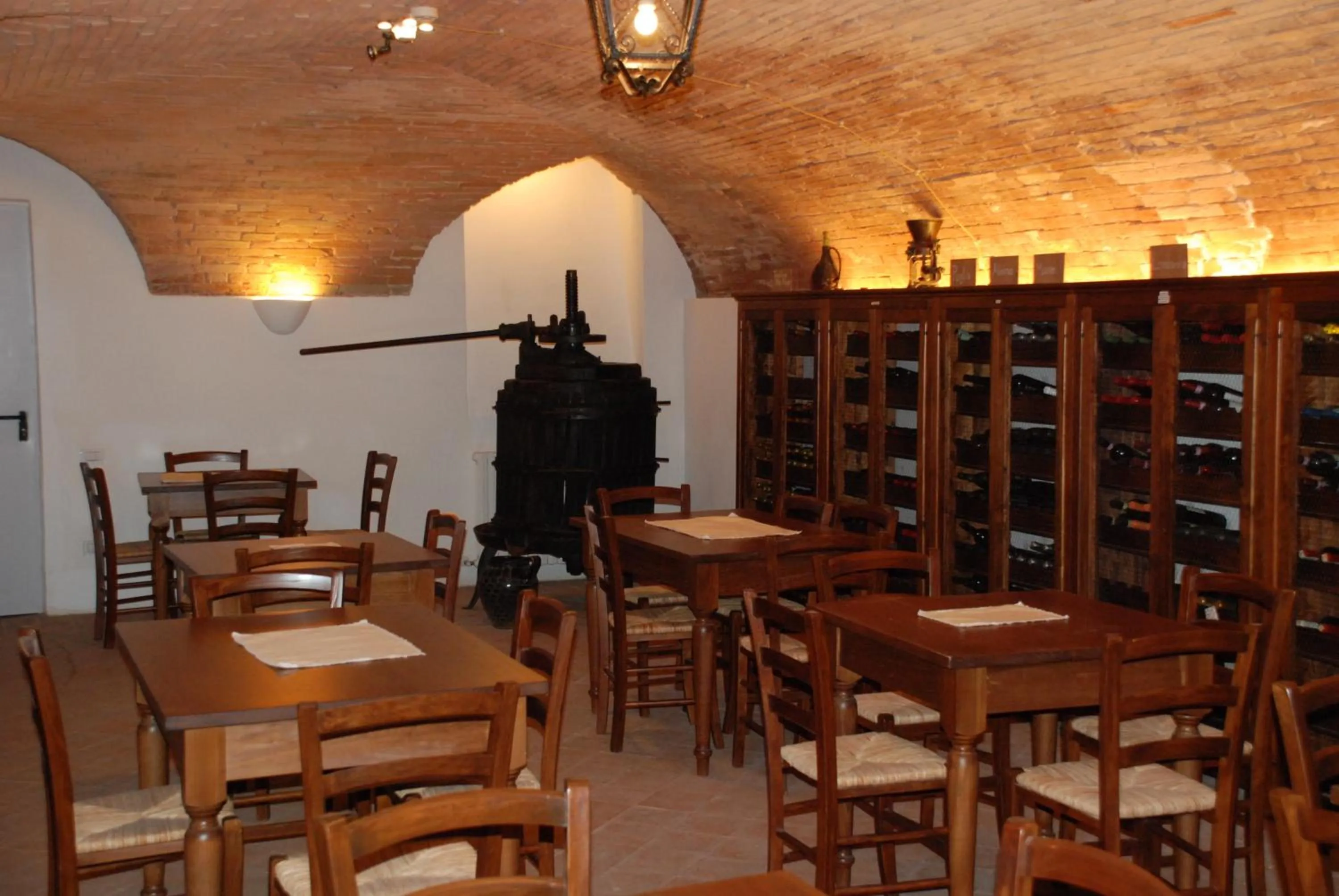 Restaurant/places to eat in Posta Donini 1579 - UNA Esperienze