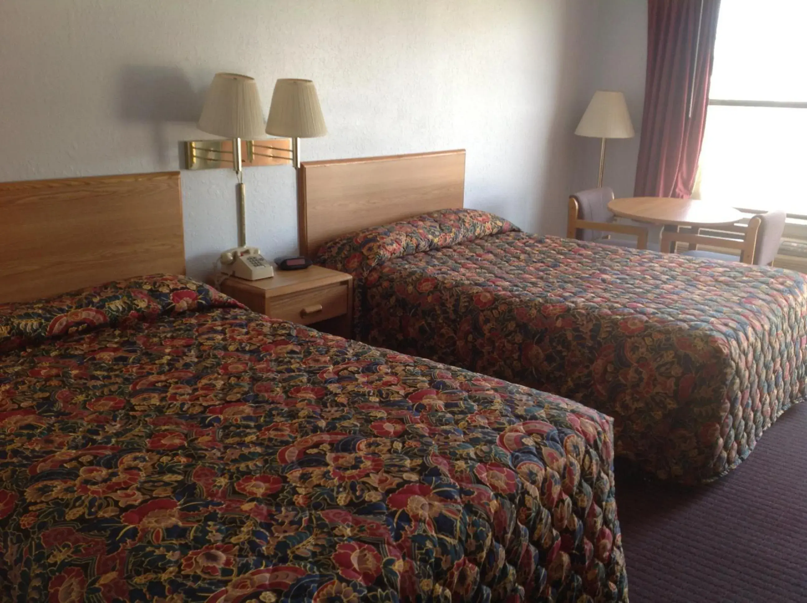 Double Room with Two Double Beds - Non-Smoking in Knights Inn Muskogee Double Room with Two Double Beds - Non-Smoking in Knights Inn Muskogee