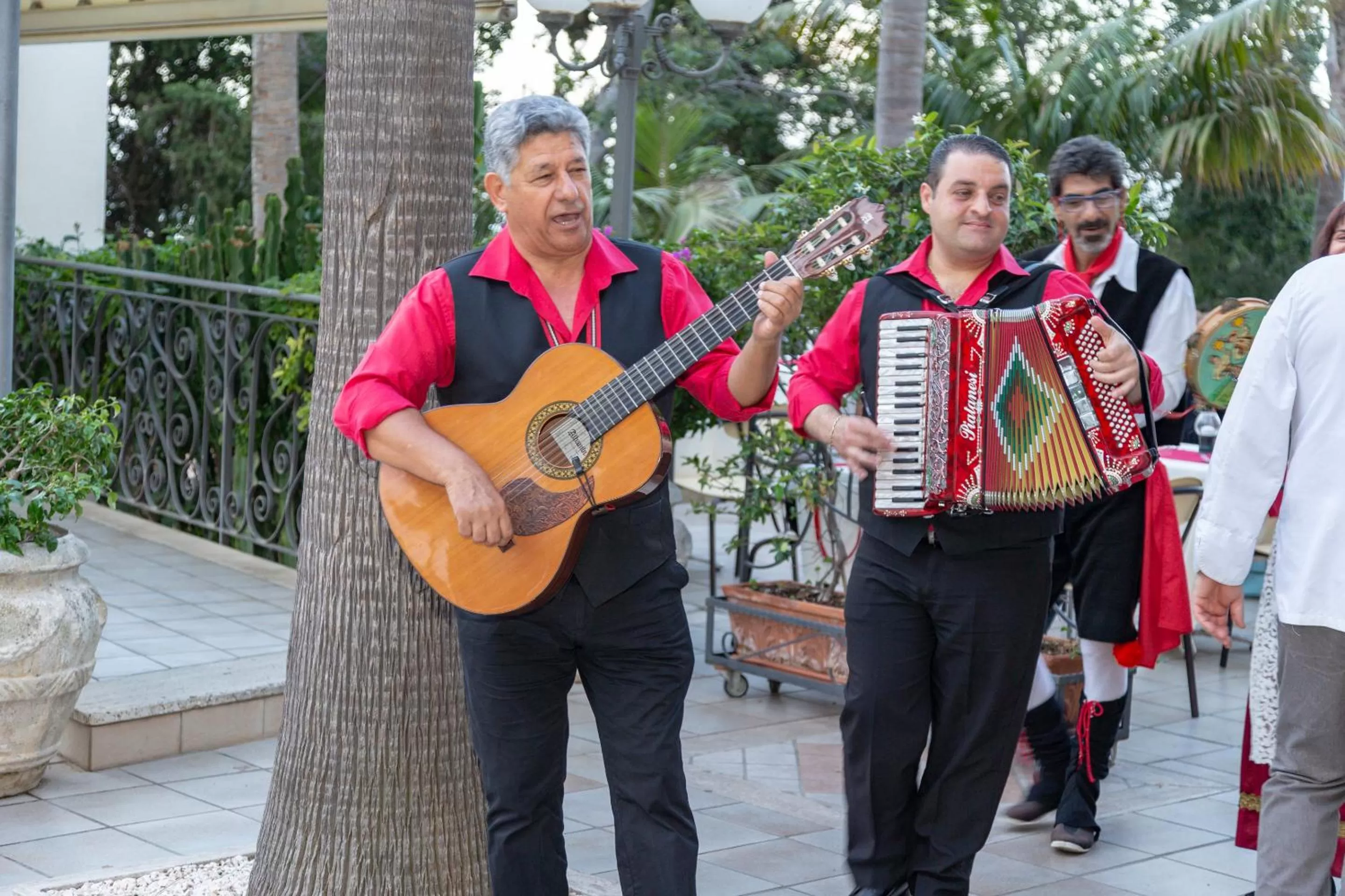 Restaurant/places to eat in Hotel Ariston and Palazzo Santa Caterina